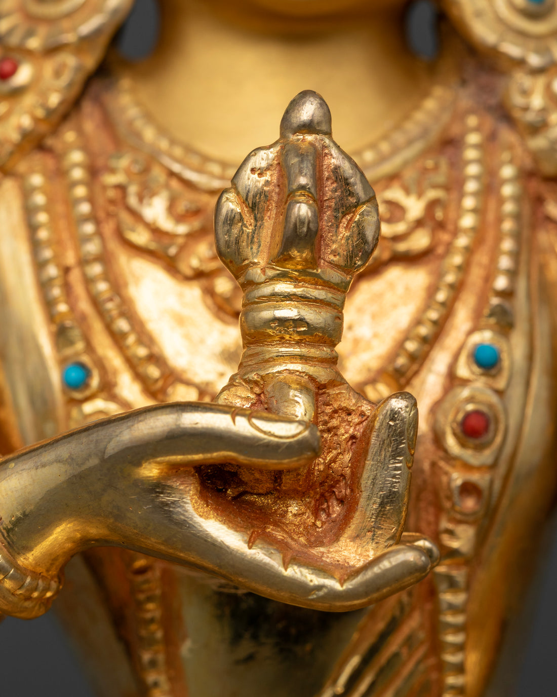 Transcendent Purity: Vajrasattva’s Path to Enlightenment