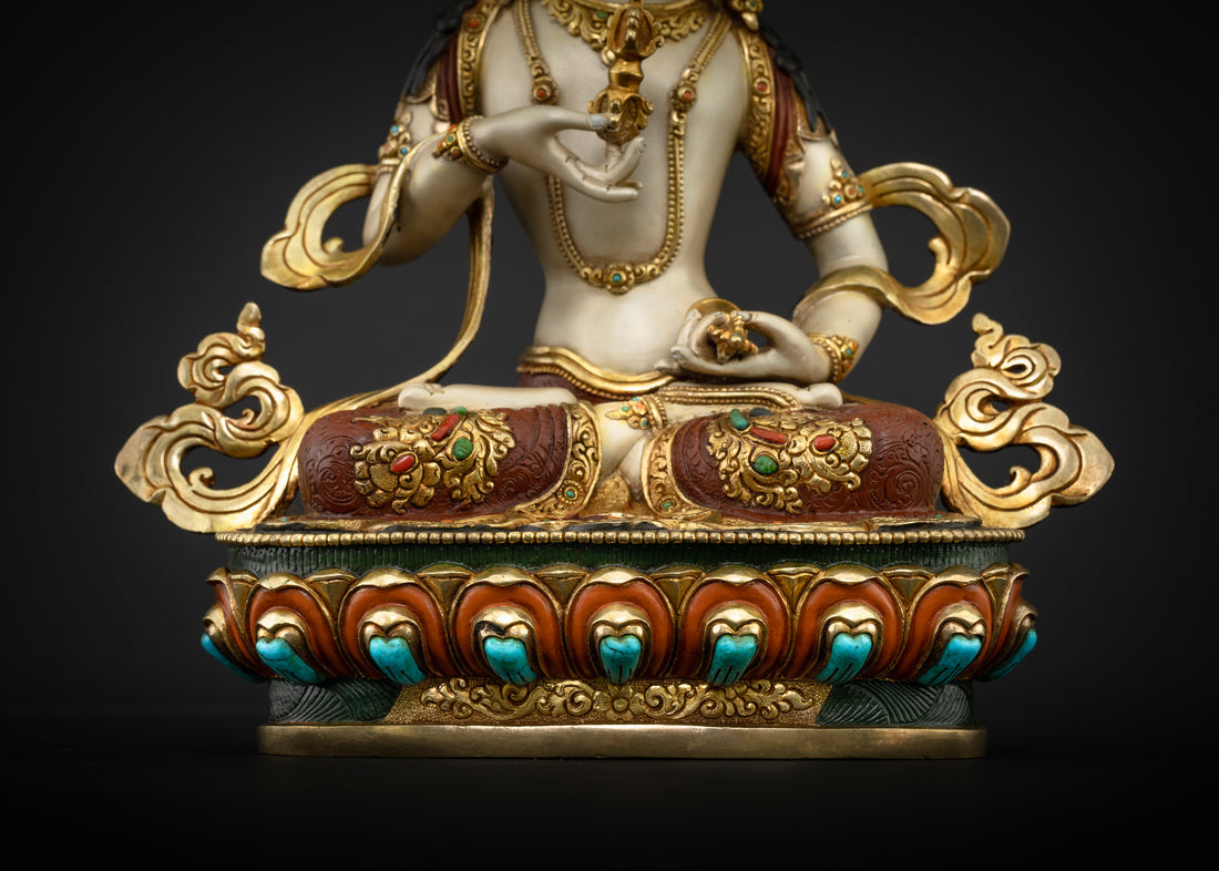 Vajrasattva’s Silver Radiance: A Symbol of Inner Cleansing