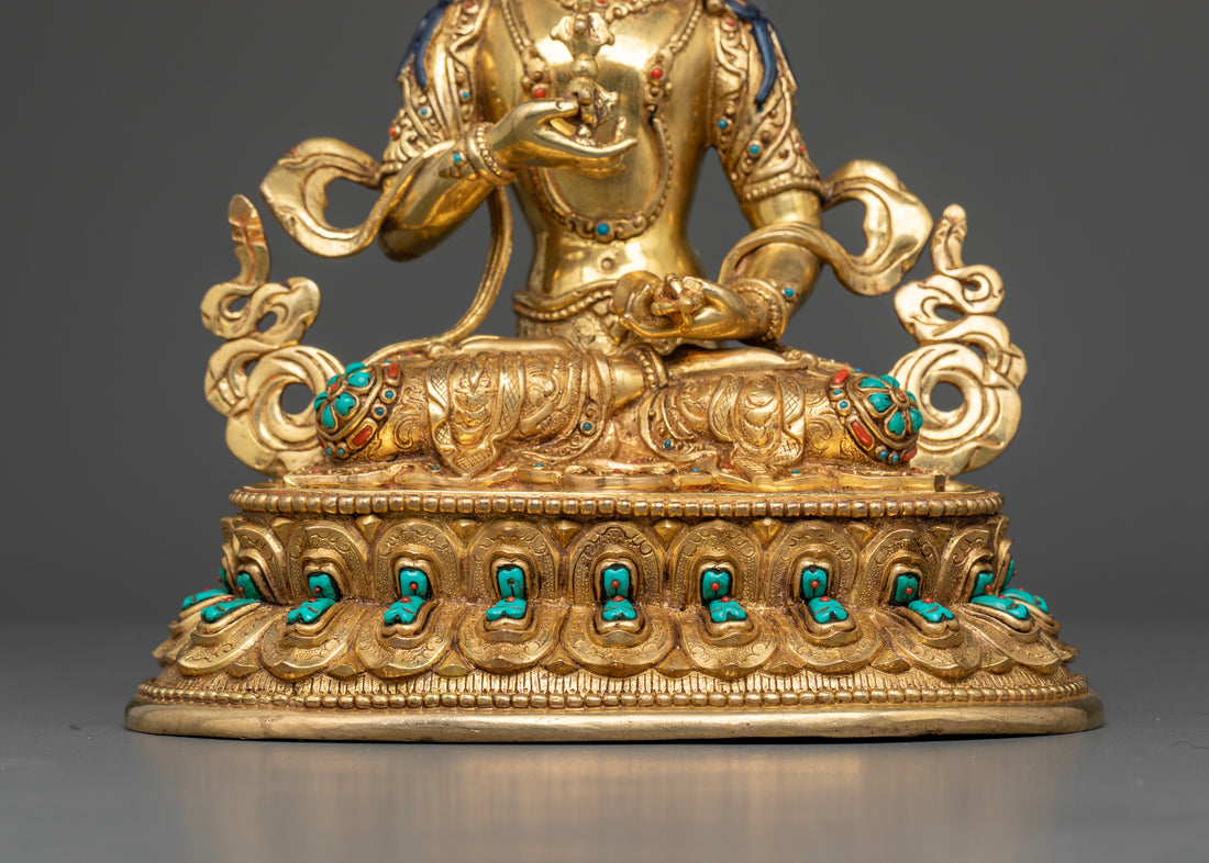 Cleansing Radiance: Vajrasattva with Jeweled Aura