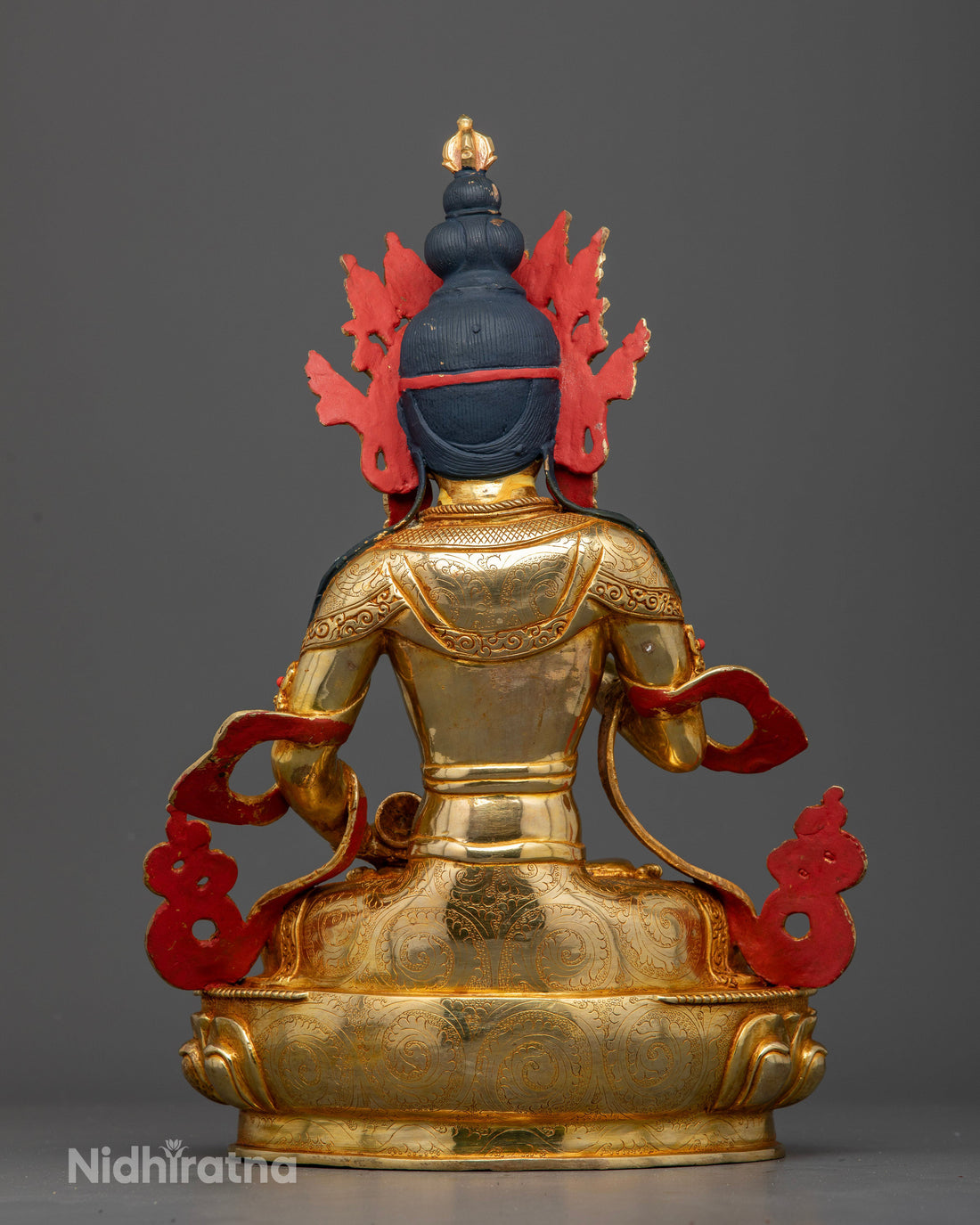 Vajrasattva Statue: The Radiant Embodiment of Purification and Transformation