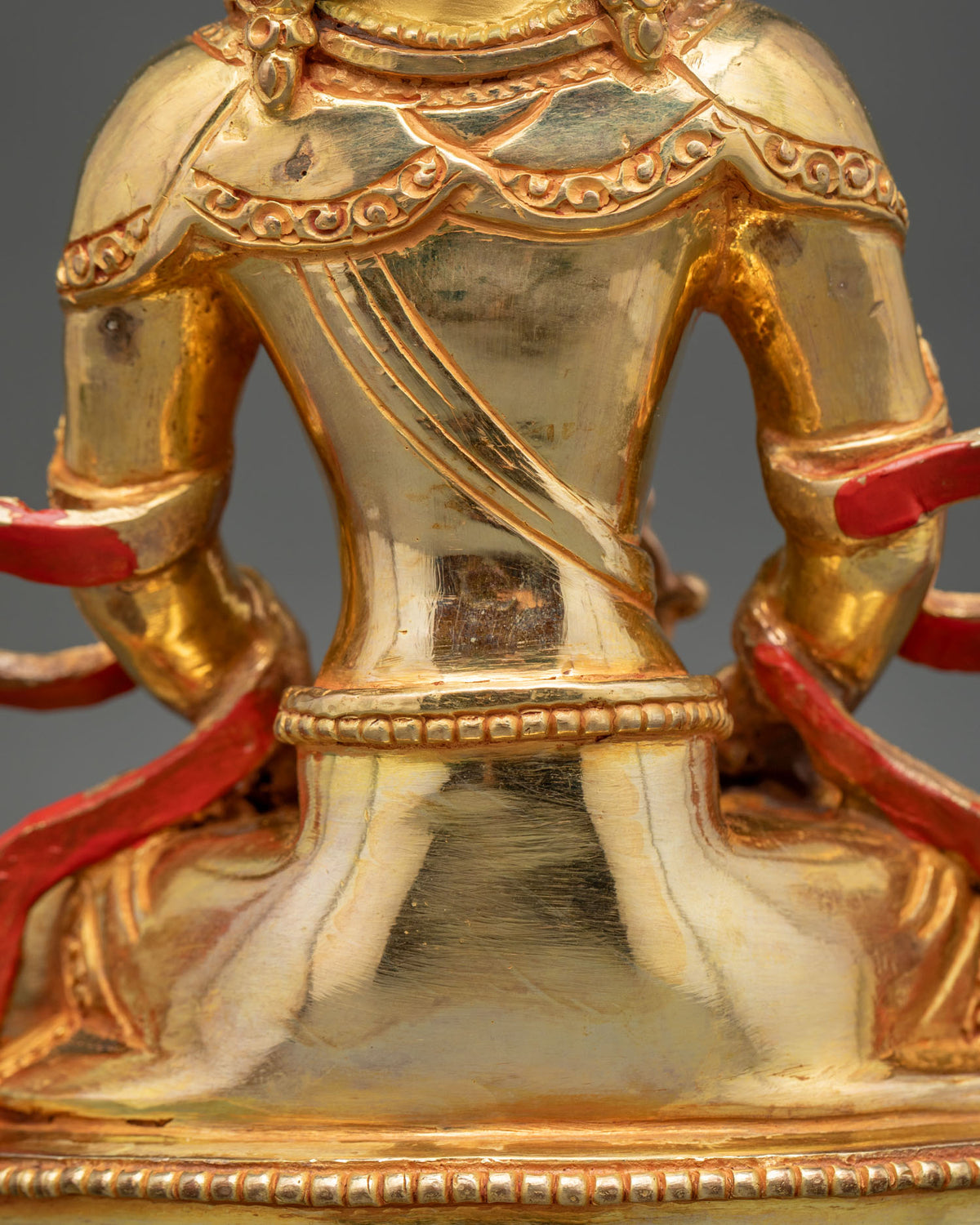 Vairocana Statue | A Symbol of Enlightened Awareness