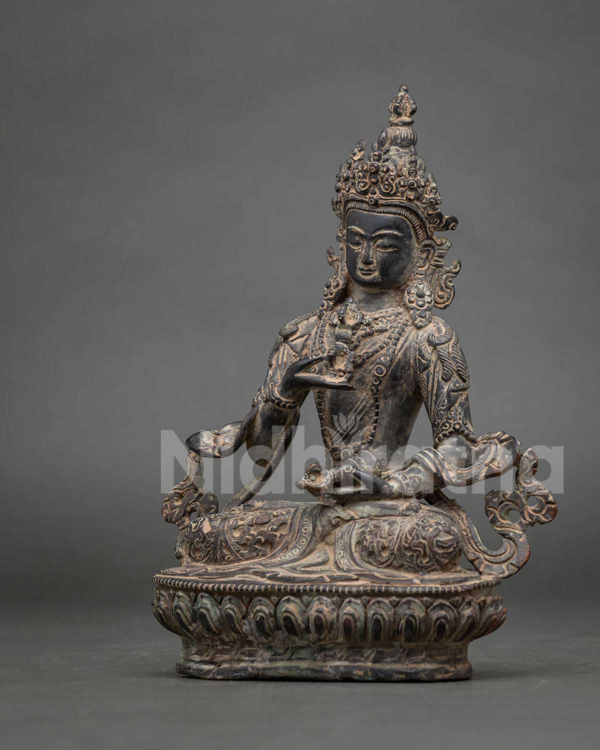 Oxidized Copper Vajrasattva Statue – Traditional Nepali Metalwork