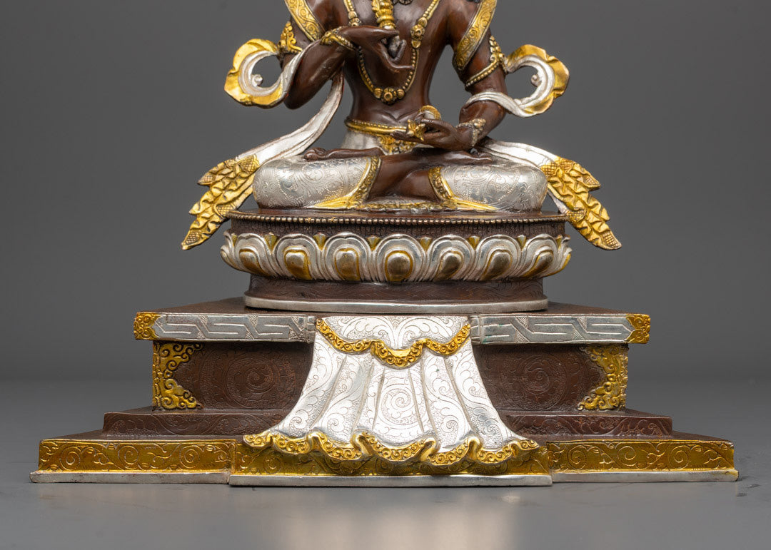 The Buddha of Purification Vajrasattva Statue