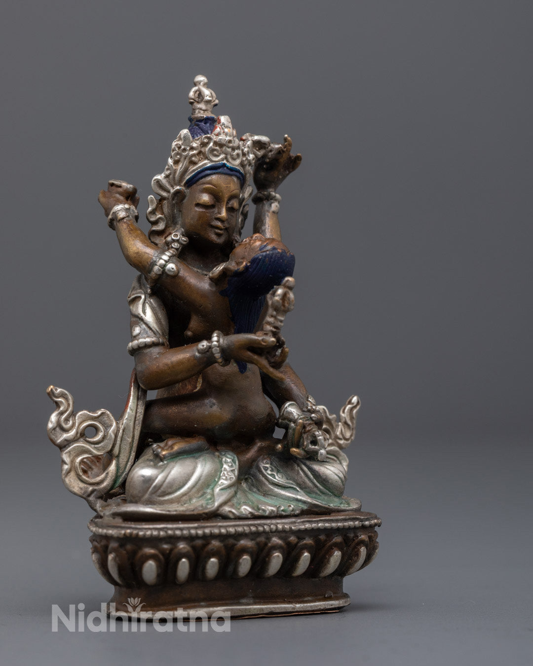  Vajrasattva Consort Statue’s lotus throne featuring oxidized and silver-plated design