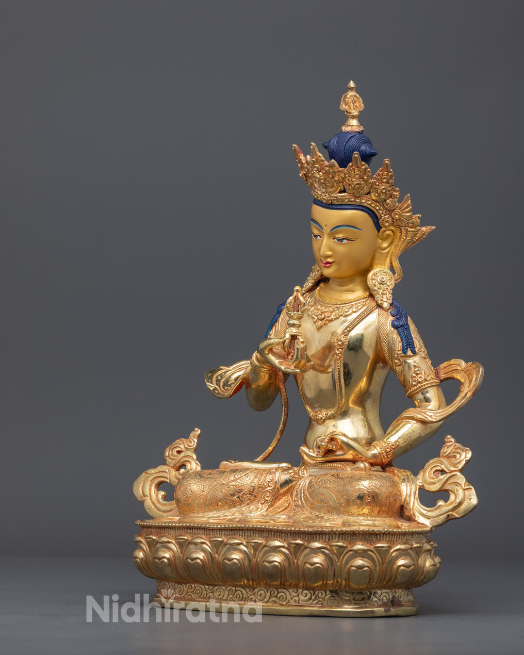  Vajrasattva statue highlighting the intricate carvings on the floating robe and ornate jewelry, hand-painted with vibrant acrylic colours.