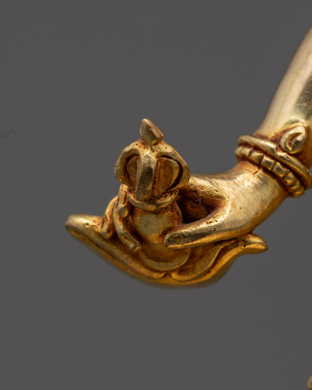 Dakini Vajrayogini Gold Statue | Symbol of Triumph over Ignorance