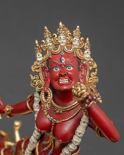 Vajrayogini Statue face close-up with third eye and gold-gilded five-skull crown