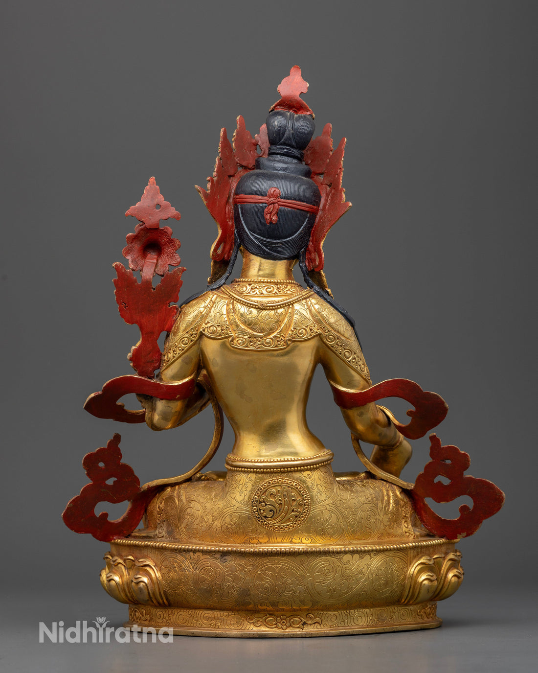 White Tara Seven Eyes Goddess Statue: Emblem of Compassion and Healing