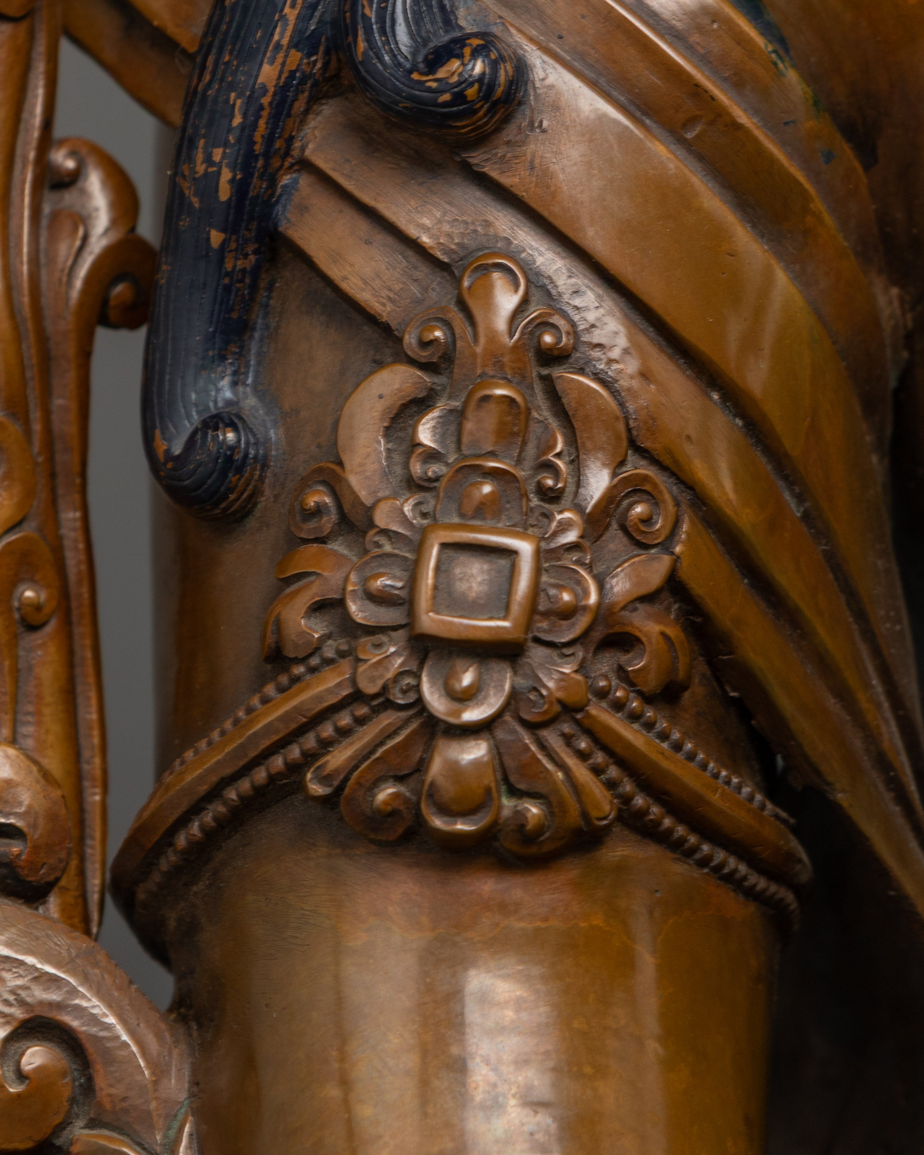 Saptalochana White Tara Statue | Rare Buddhist Art from Nepal