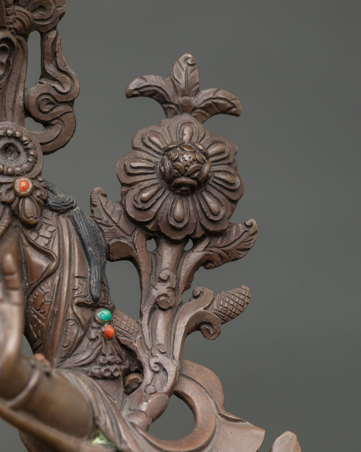 Oxidized White Tara Statue | Seven-Eyed Tara for Healing and Peace