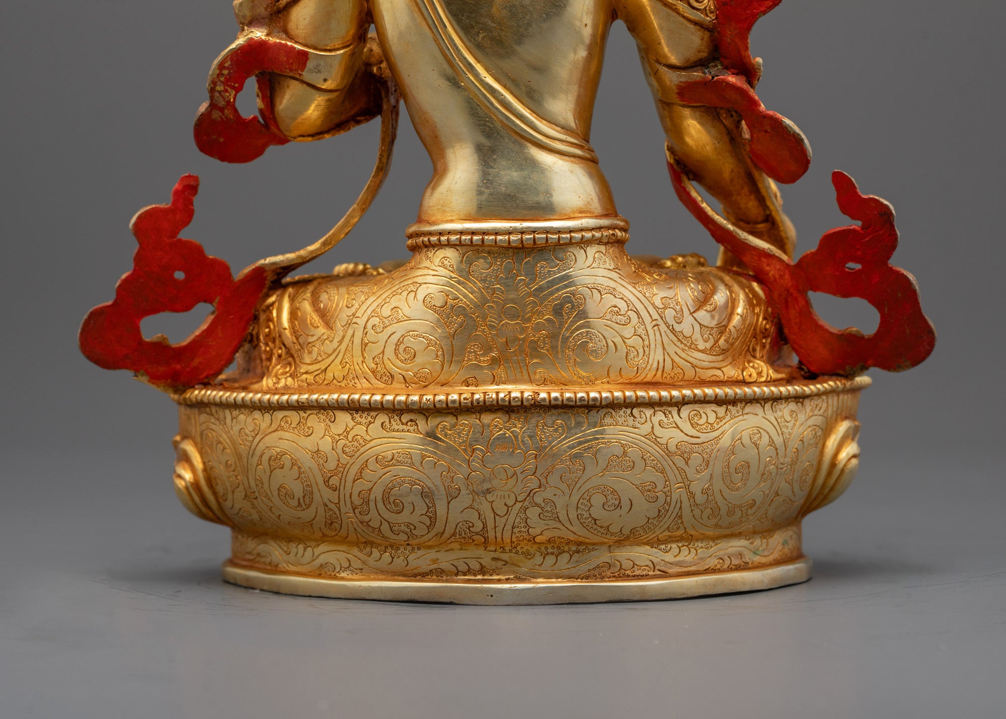 Traditional White Tara Statue | Sacred Nepalese Artistry
