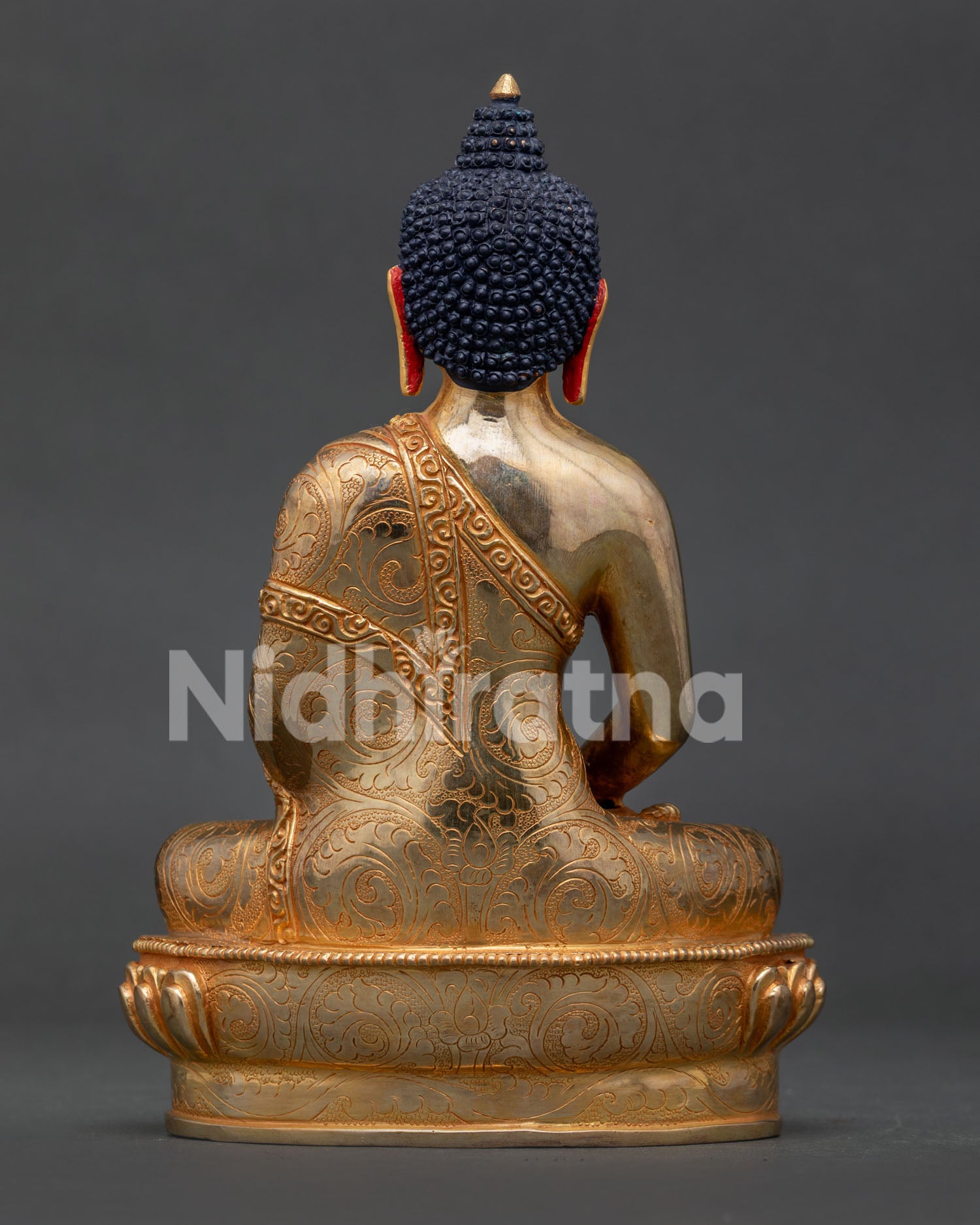 Amitabha Buddha Statue back view featuring carved monastic robe and traditional Nepalese artistry