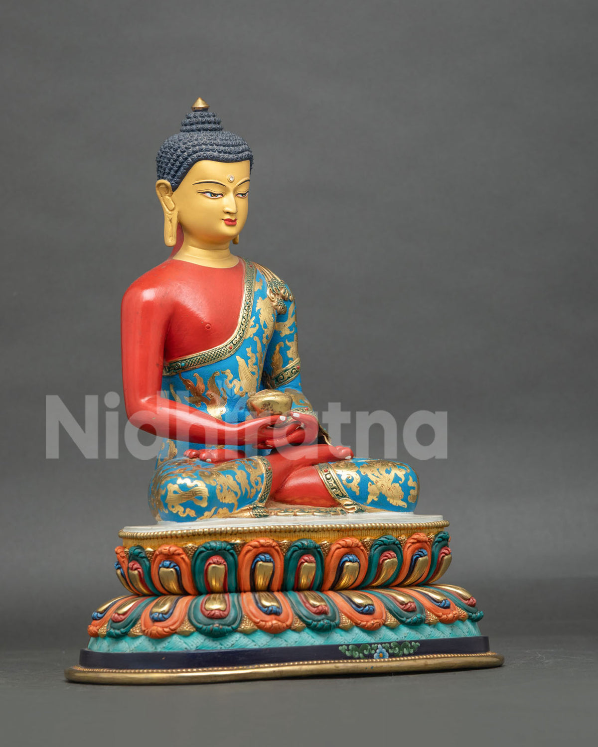 Amitabha Buddha statue detailed alms bowl and dhyana mudra hand position.