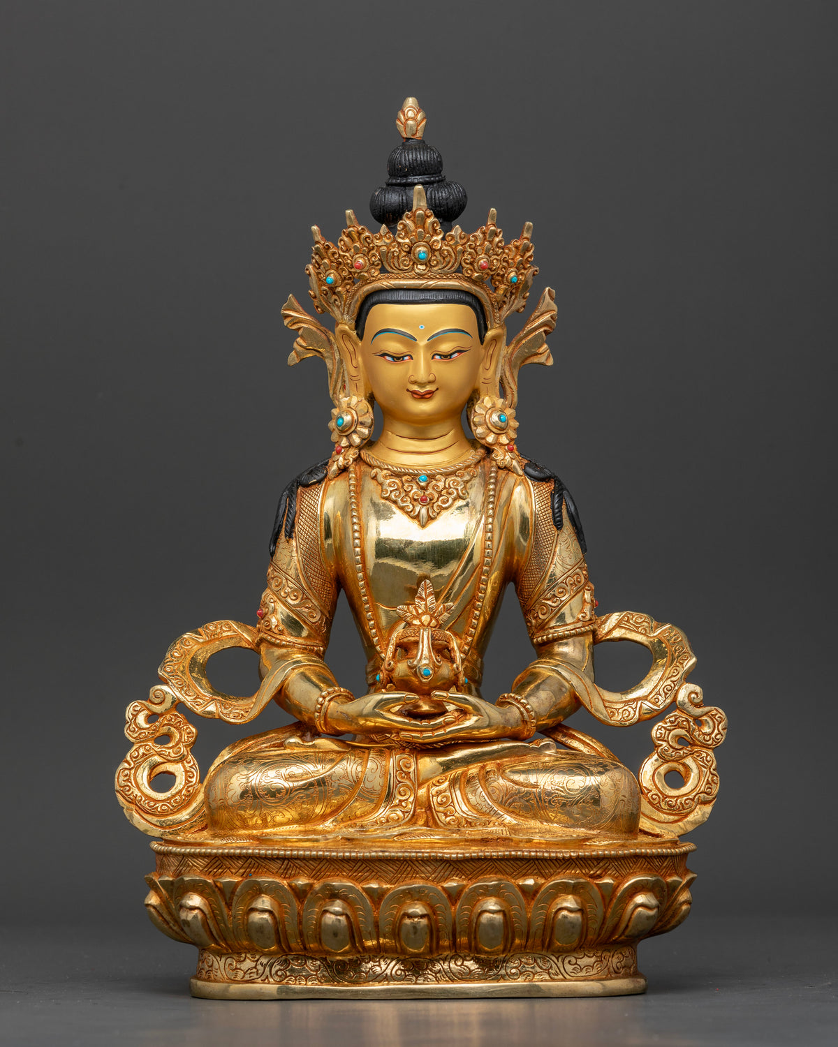 Amitayus Buddha statue gold fire gilded copper Nepalese handcrafted.