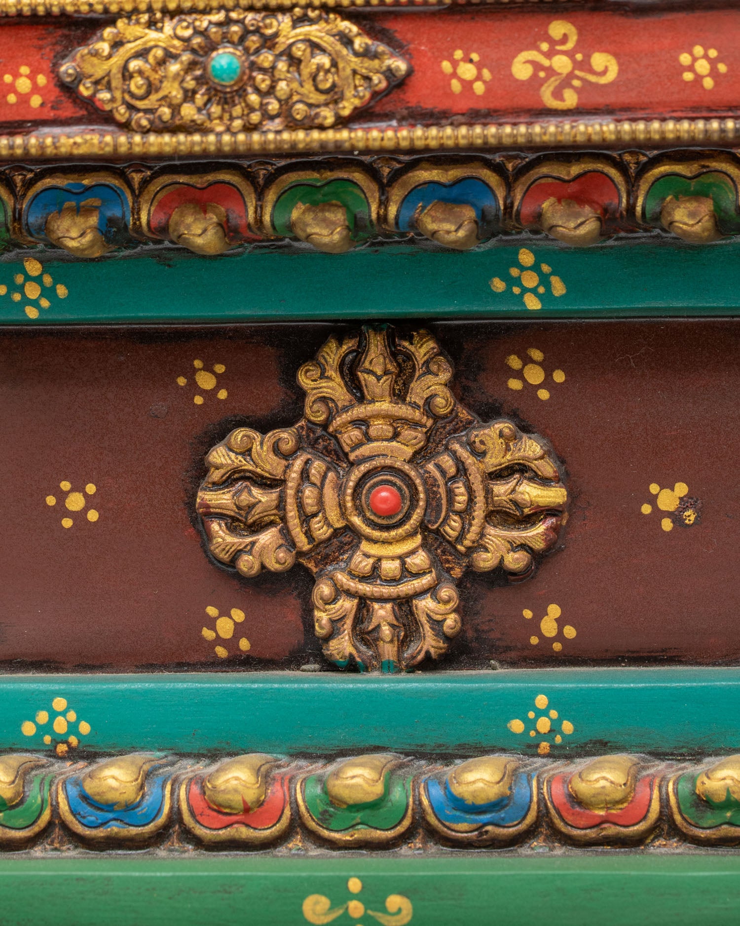 Handcrafted Throne | Elevate and Enhance Statue Presence