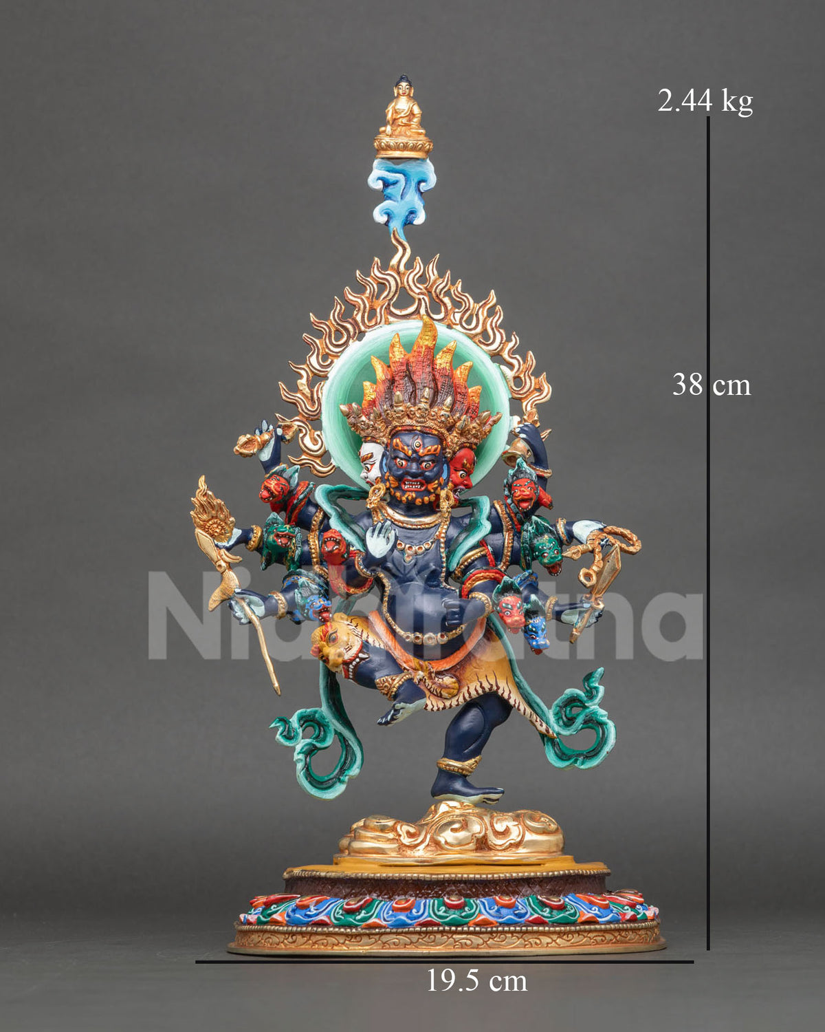 Uchusma Statue