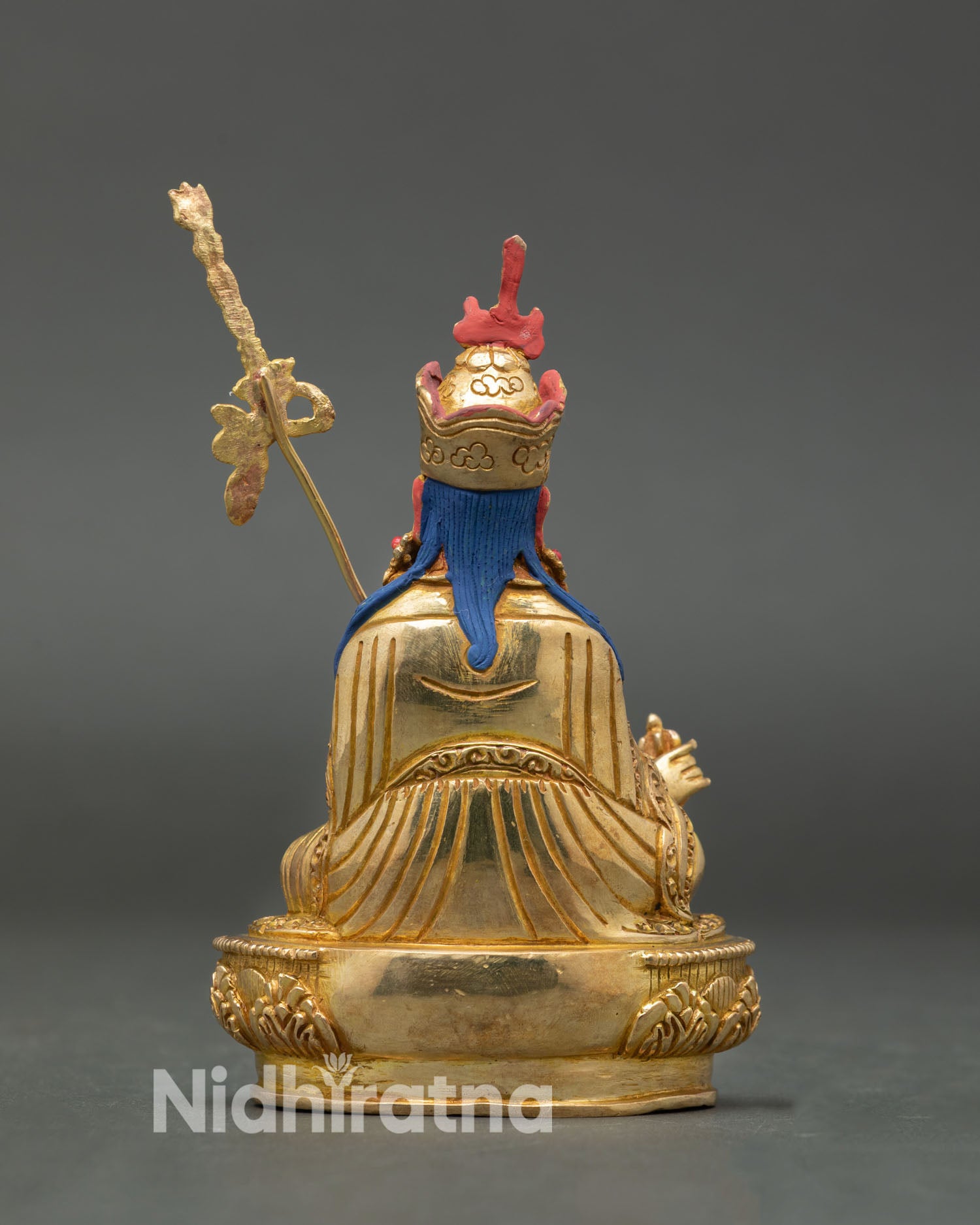 Back view Guru Rinpoche statue handcrafted nepal copper alloy gold detailing