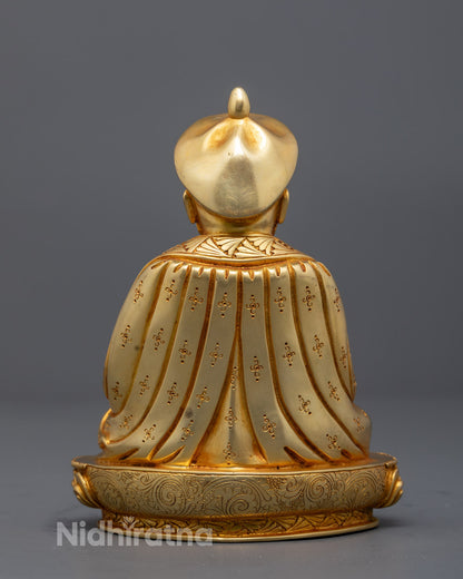 Back view of Zhabdrung statue with hollow base for mantra fillings and details