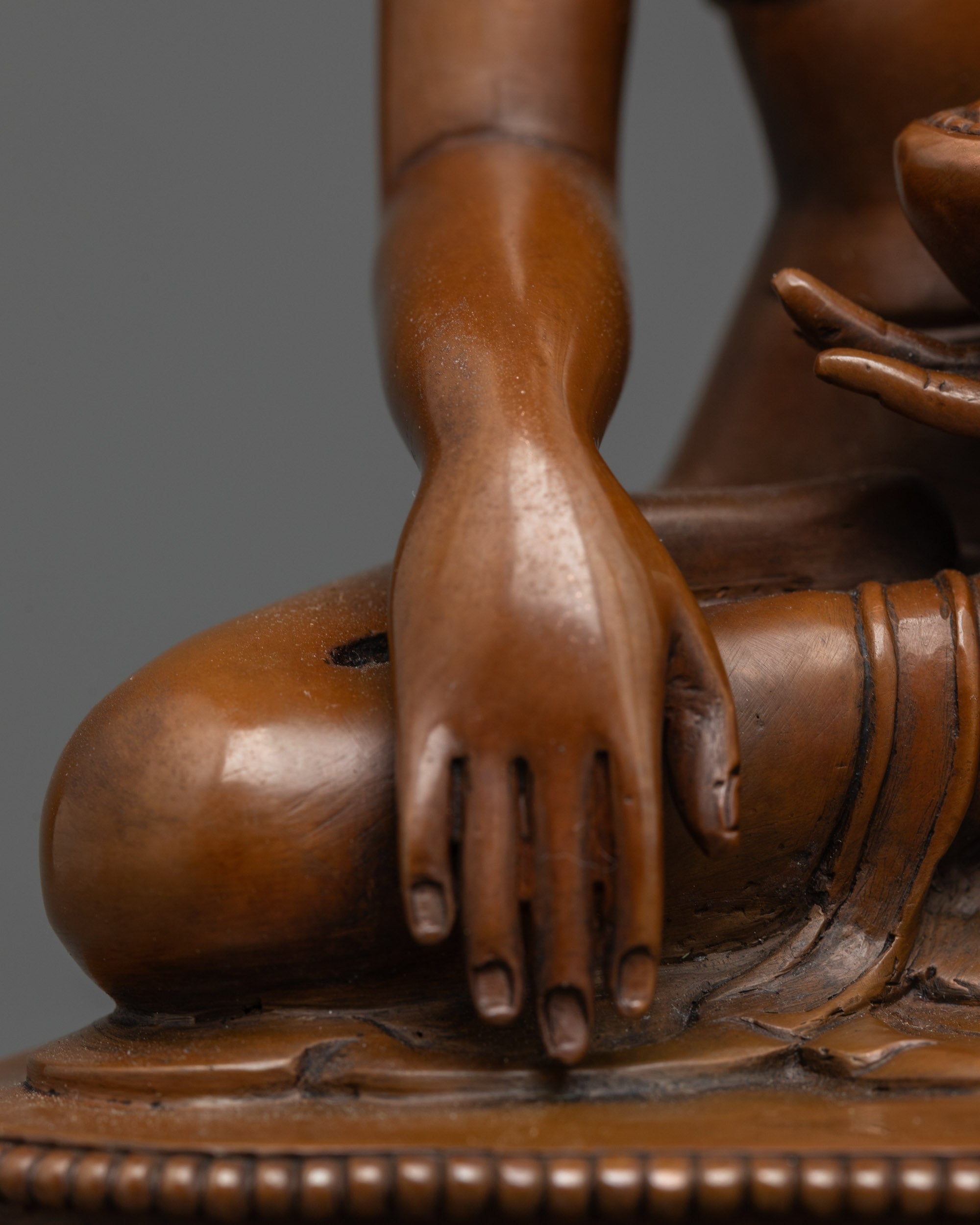 Calm Shakyamuni Buddha Statue | Traditional Himalayan Art Nepal