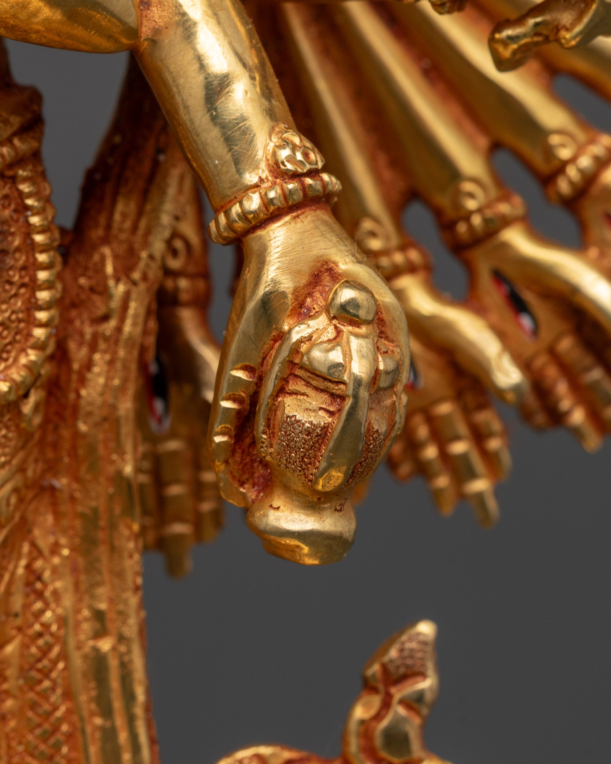 Thousand Armed Chenrezig Statue | Spiritual Buddhist Art