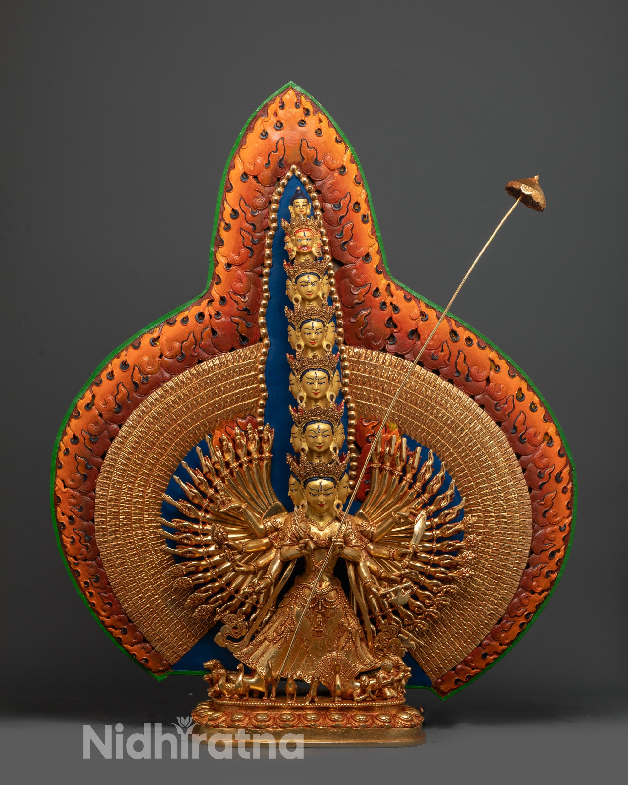 1000 Armed Dukar Statue
