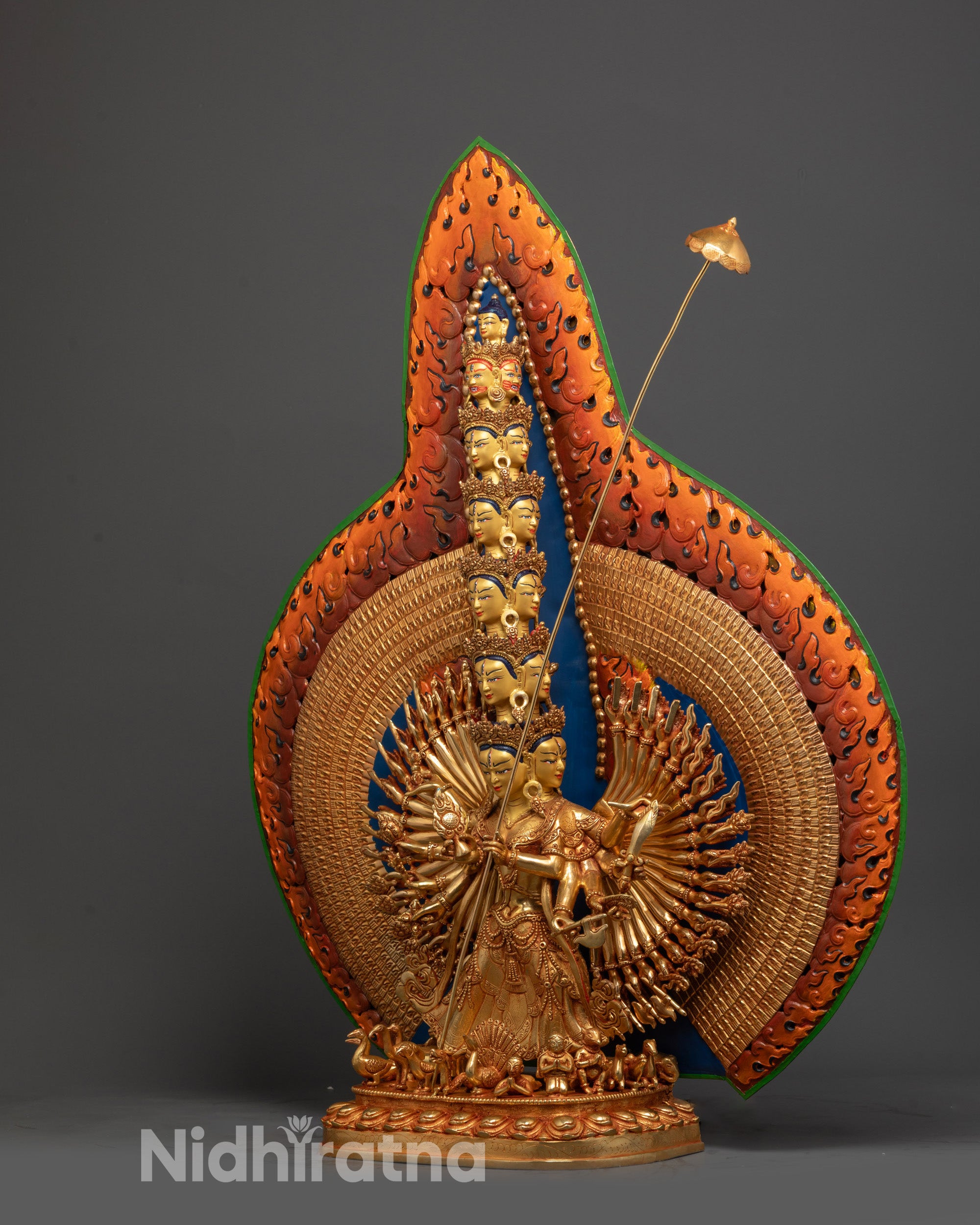 1000 Armed Dukar Statue
