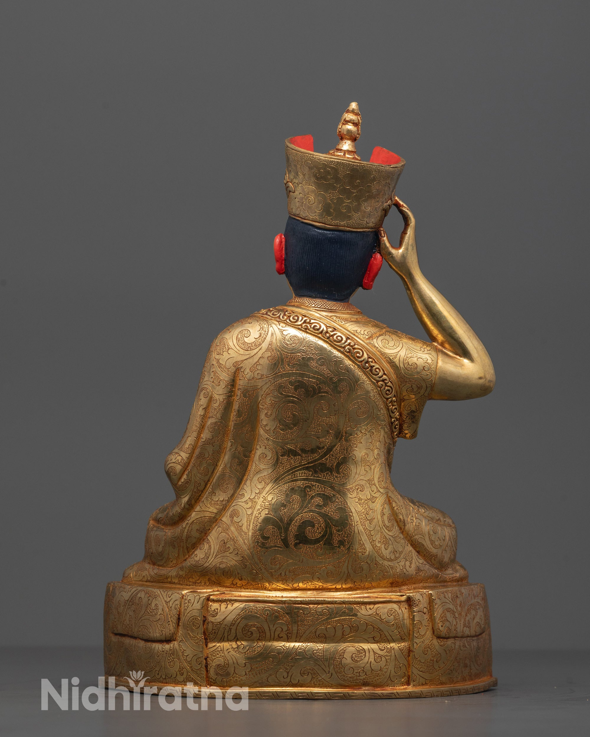 Hand-Carved Karmapa Statue for Meditation | Nepalese Art