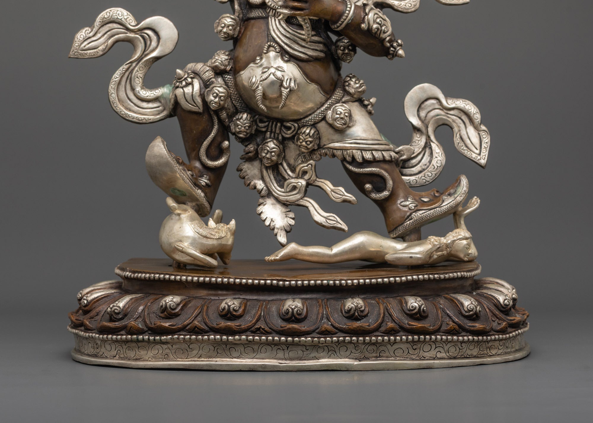 Powerful Begtse Chen Statue | Himalayan Buddhist Protector