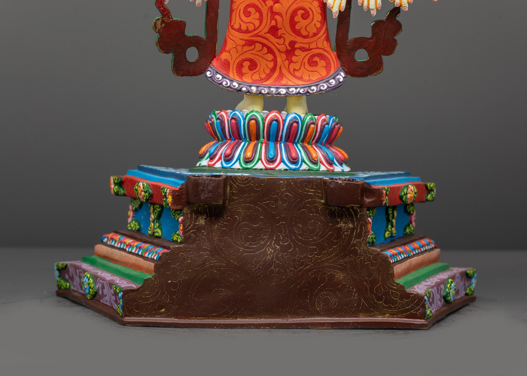 The 1000-Armed Chenrezig Statue | Himalayan Buddhism Artwork