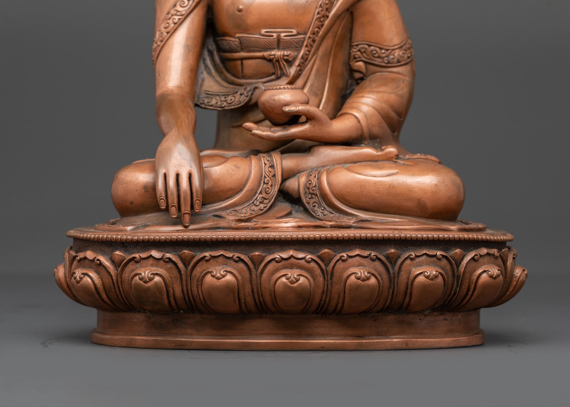 Premium Oxidized Shakyamuni Buddha Statue | The Enlightened One