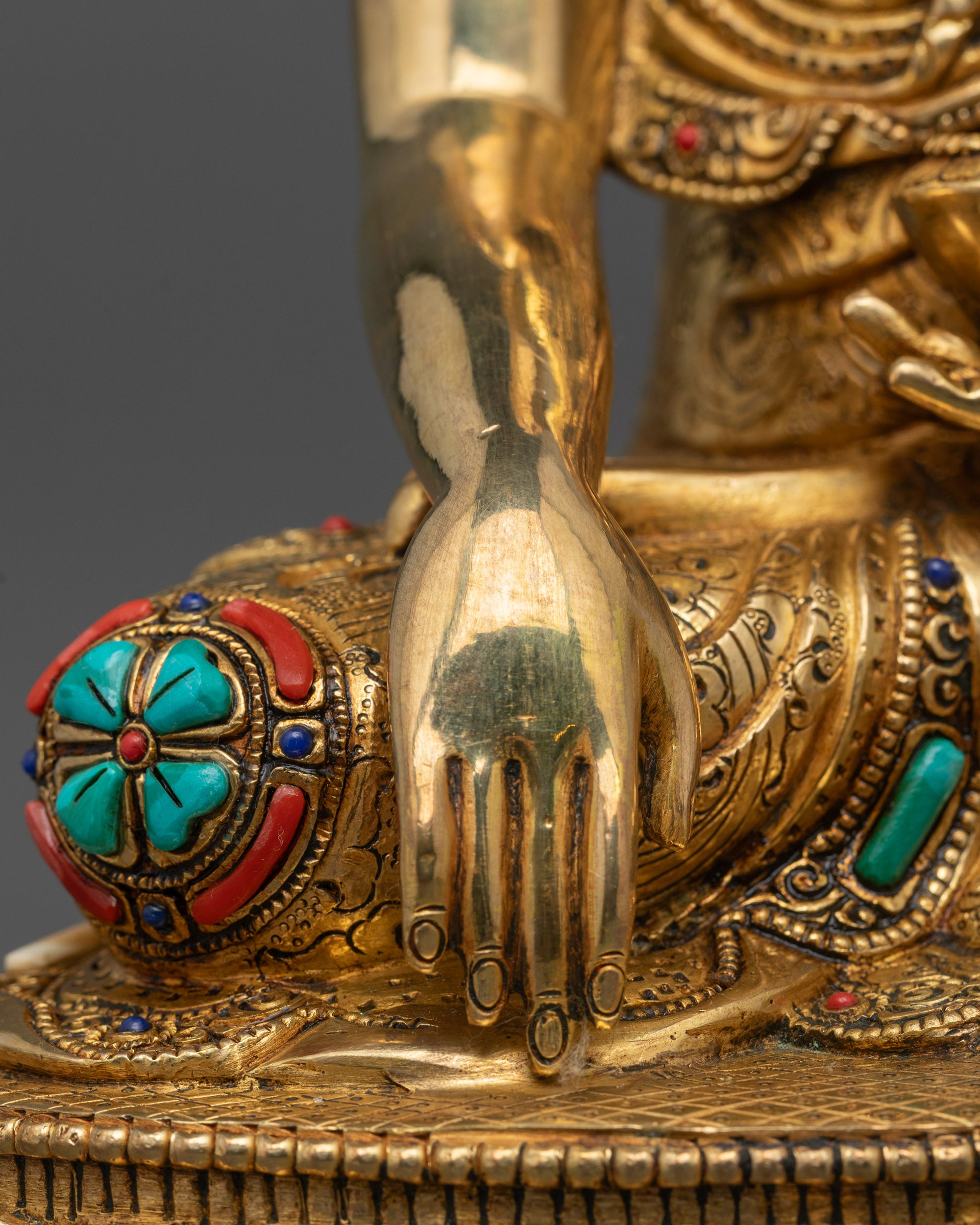 Buddha Shakyamuni Sculpture | Handmade Statue for Spiritual Practice