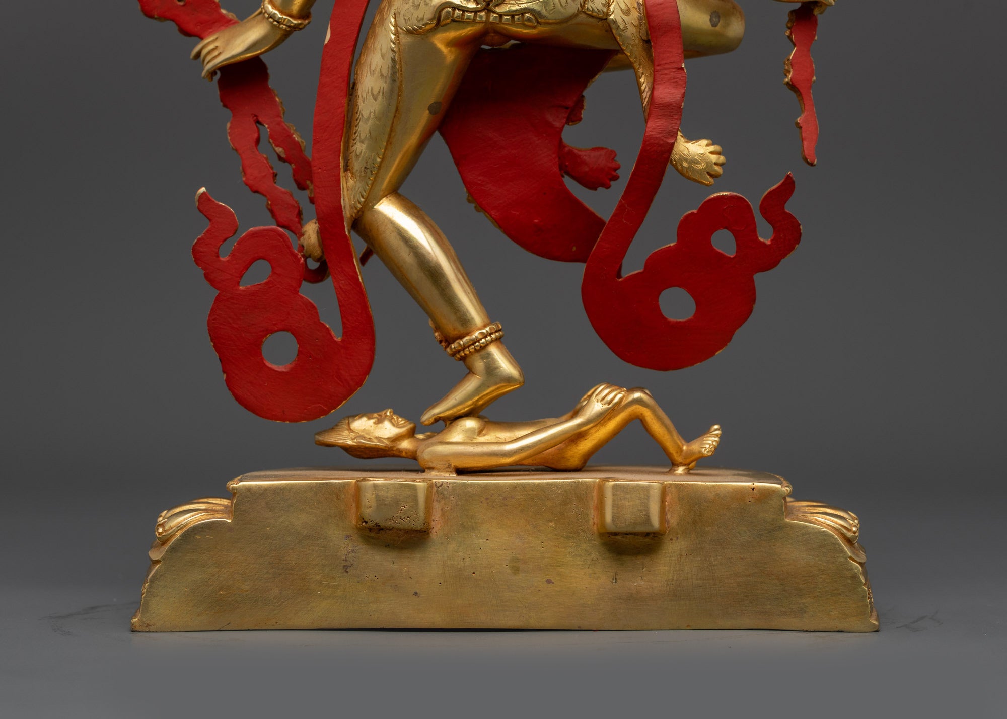 Handcrafted Kurukulla Statue | 24K Gold-Gilded Goddess of Attraction