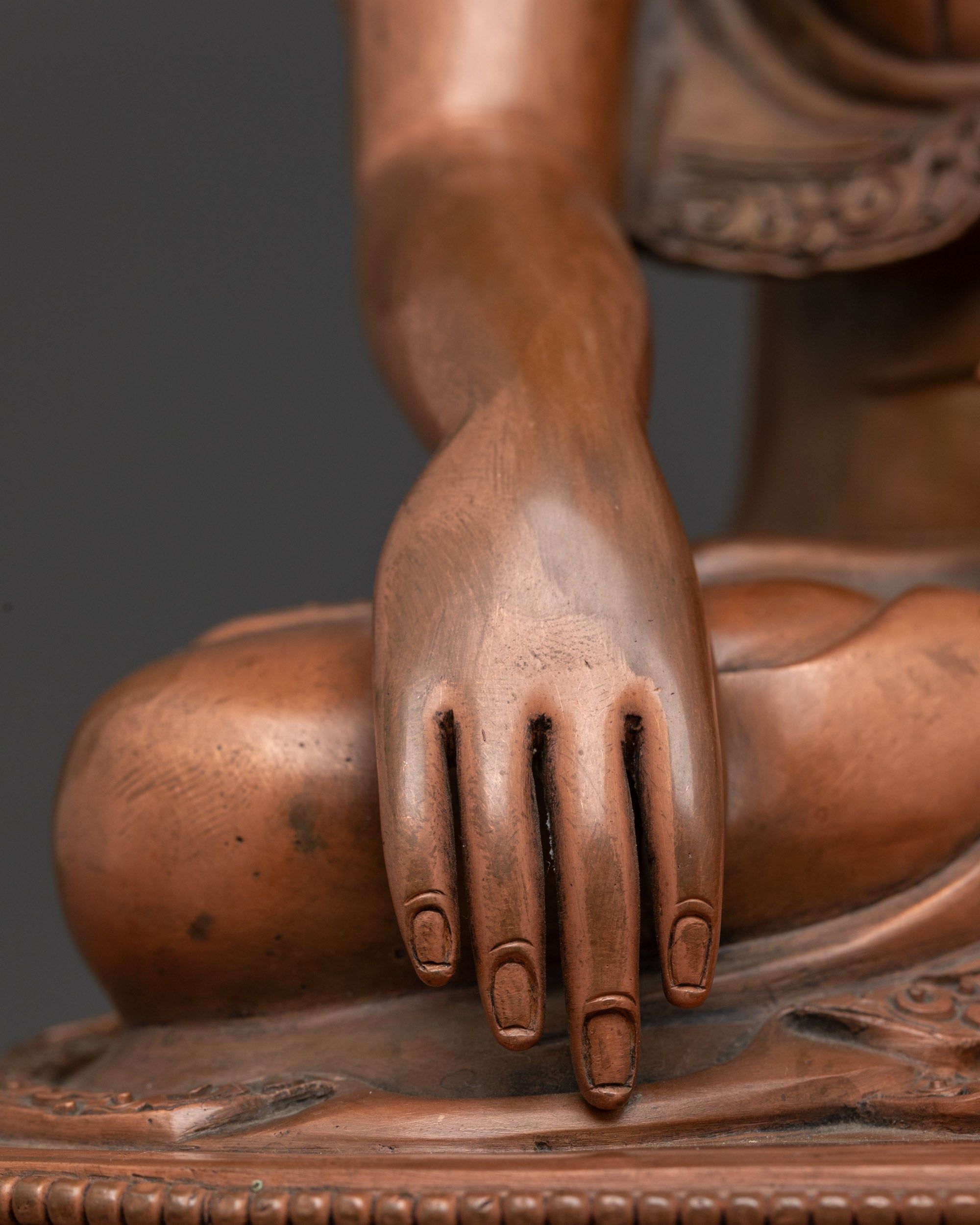 Premium Oxidized Shakyamuni Buddha Statue | The Enlightened One