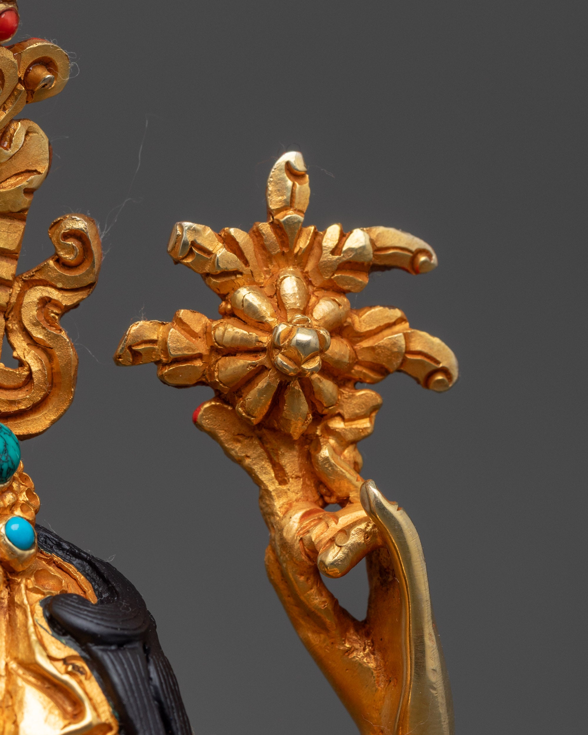 Four-Armed Avalokiteshvara Sculpture | Lost Wax Nepalese Artwork