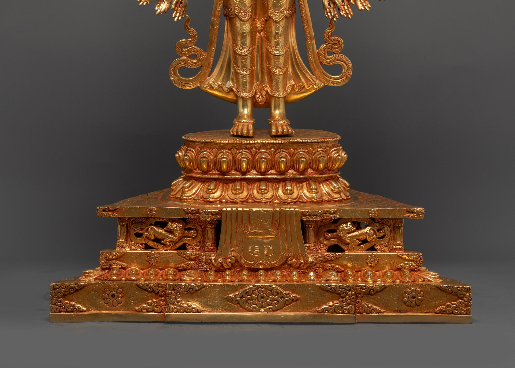 1000-Armed Guan Yin Sculpture | Traditional Nepalese Artwork