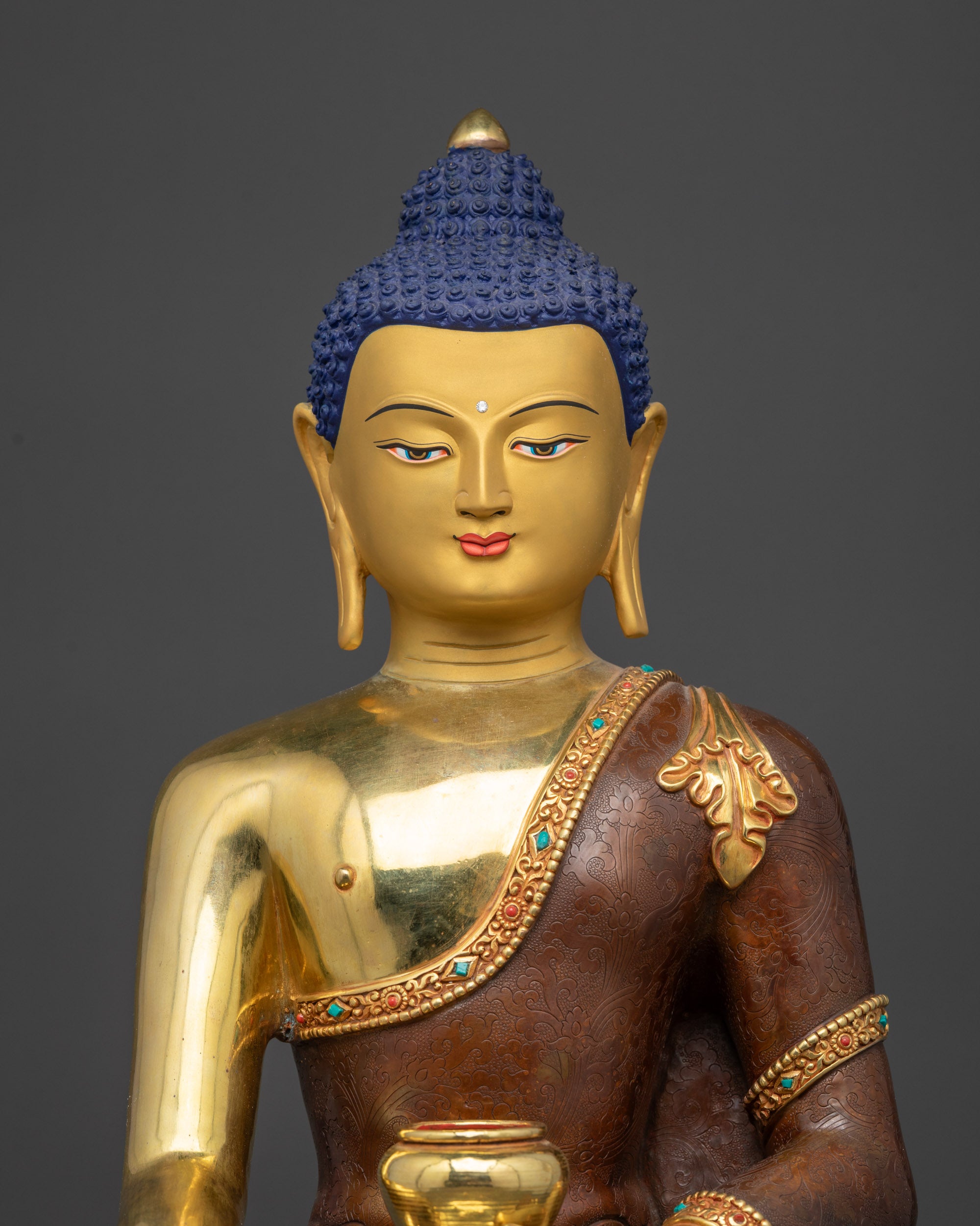 Buddha Shakyamuni Statue