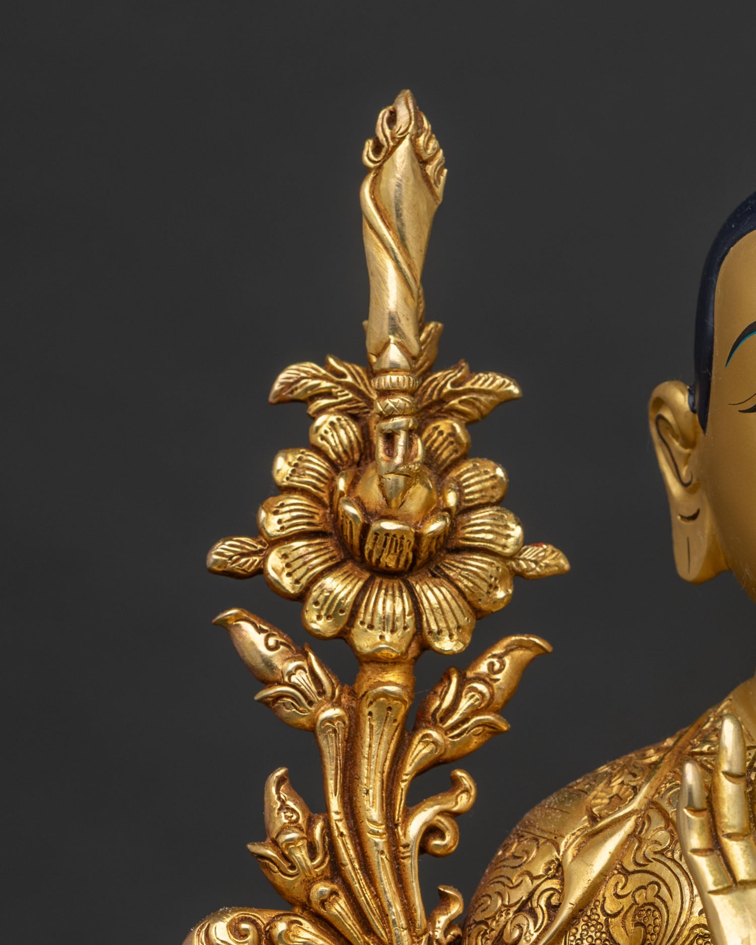 Je Tsongkhapa Statue