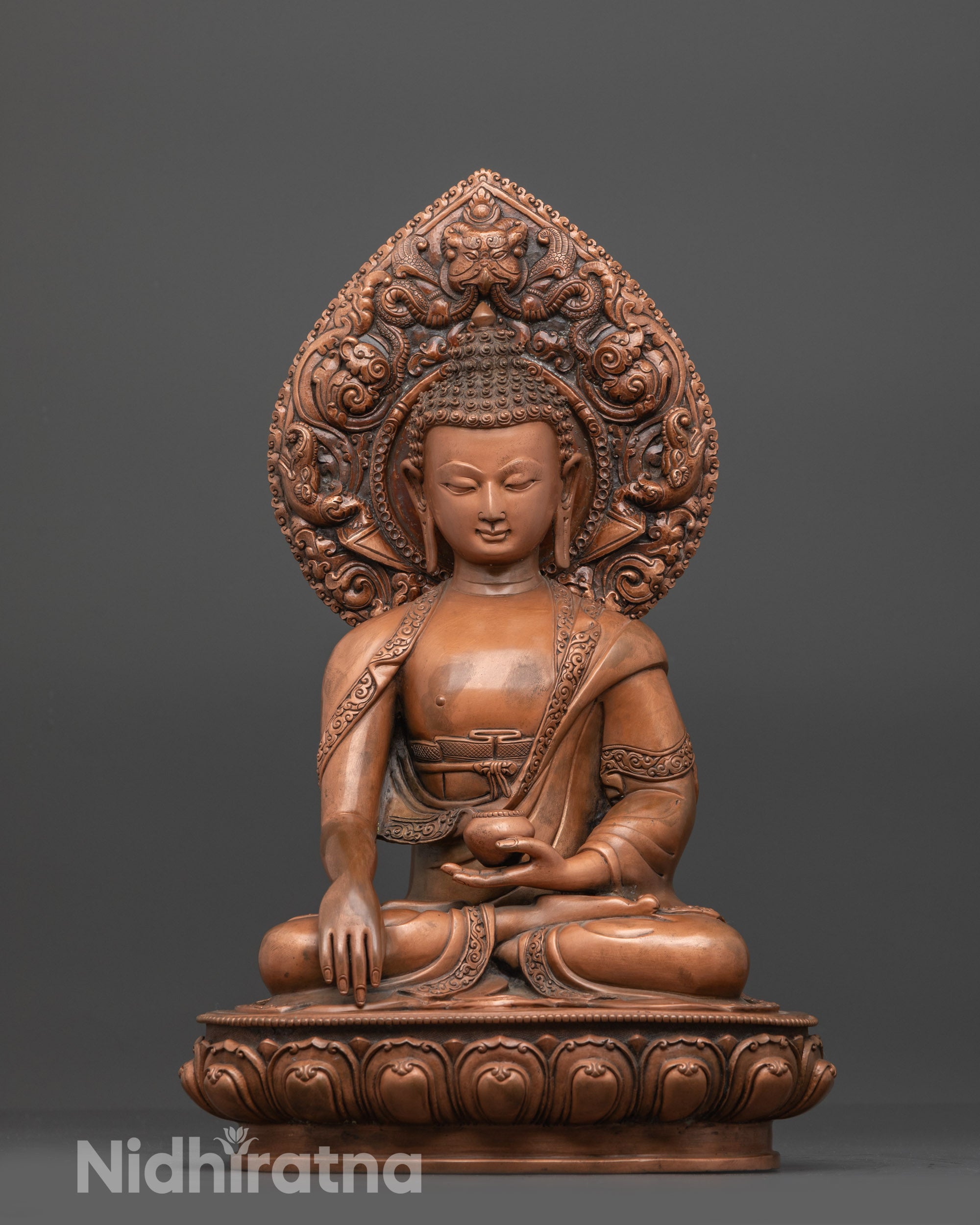 Buddha Shakyamuni Statue