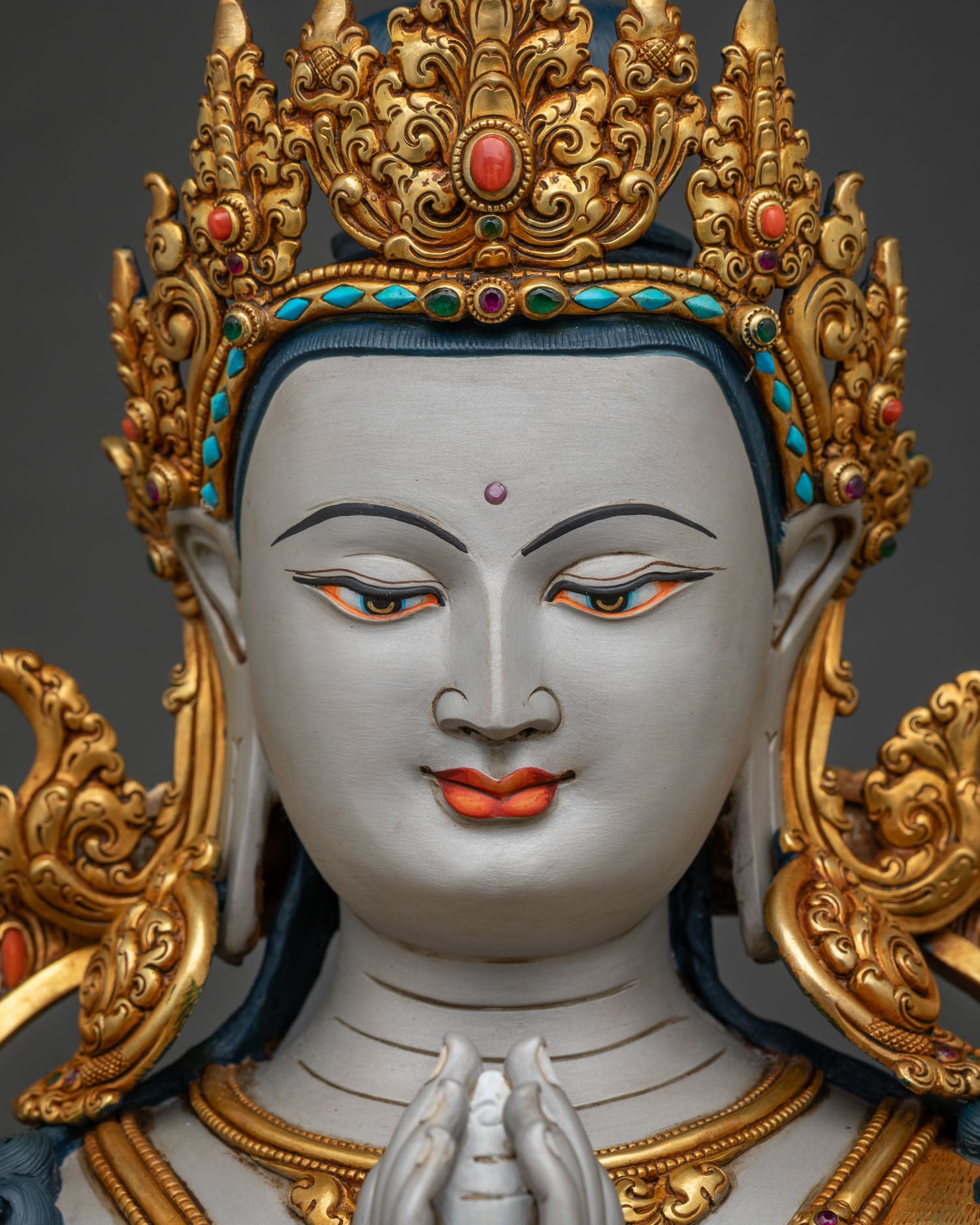 Chenrezig statue Ulsan, detailed face close up with jeweled crown and hand painted acrylic details