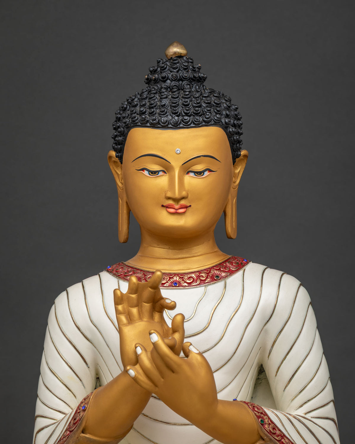 Close-Up of Vairocana Buddha Statue | Gold Face & Hands in Dharmachakra Mudra
