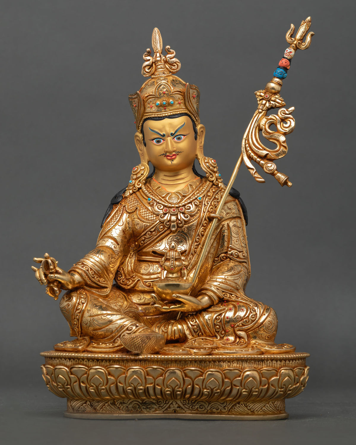 Tibetan Guru Rinpoche Statue | Himalayan Sacred Artwork