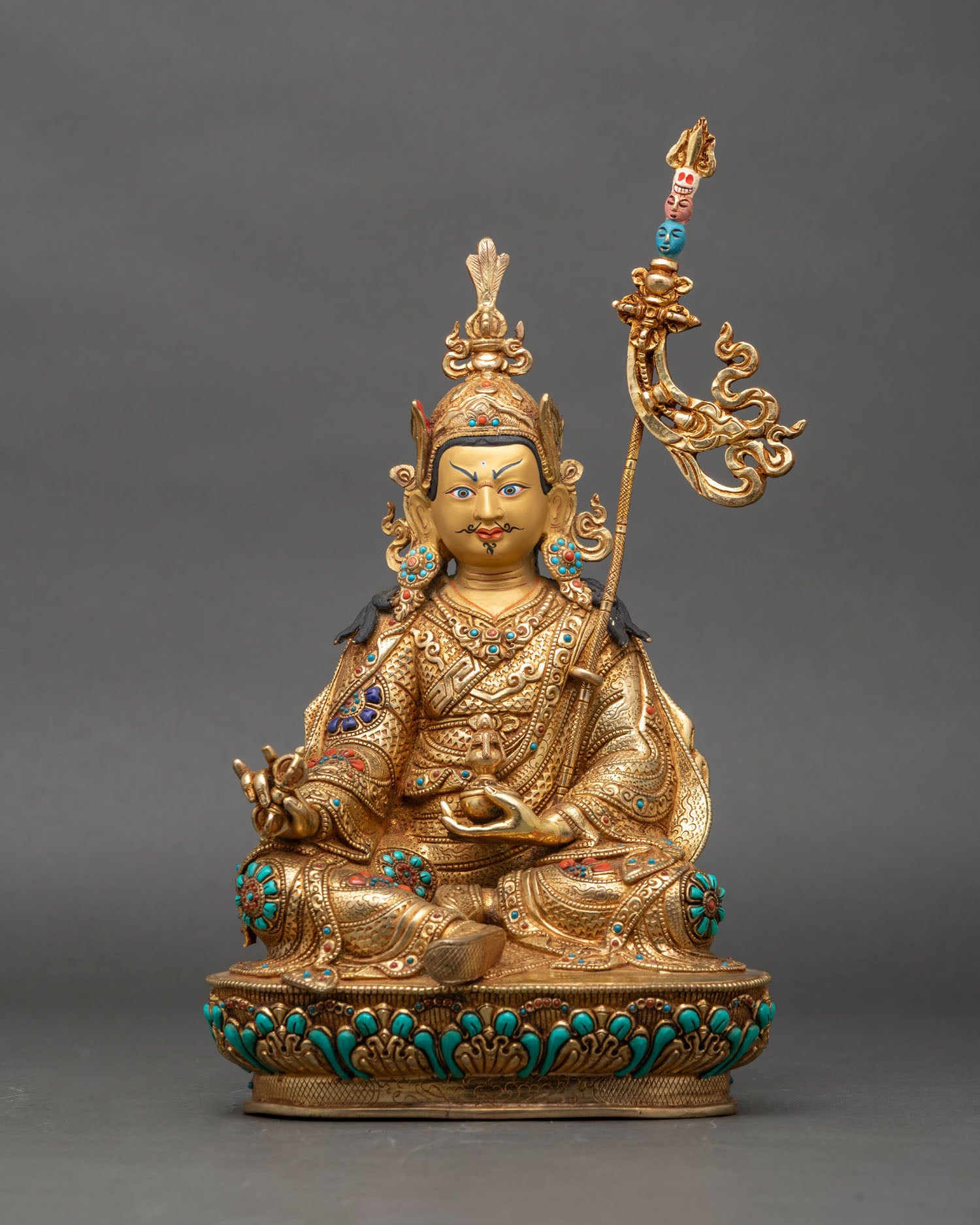 front-view-guru-rinpoche-yeshe-tsogyal-mandarava-copper-gold-fire-gilded