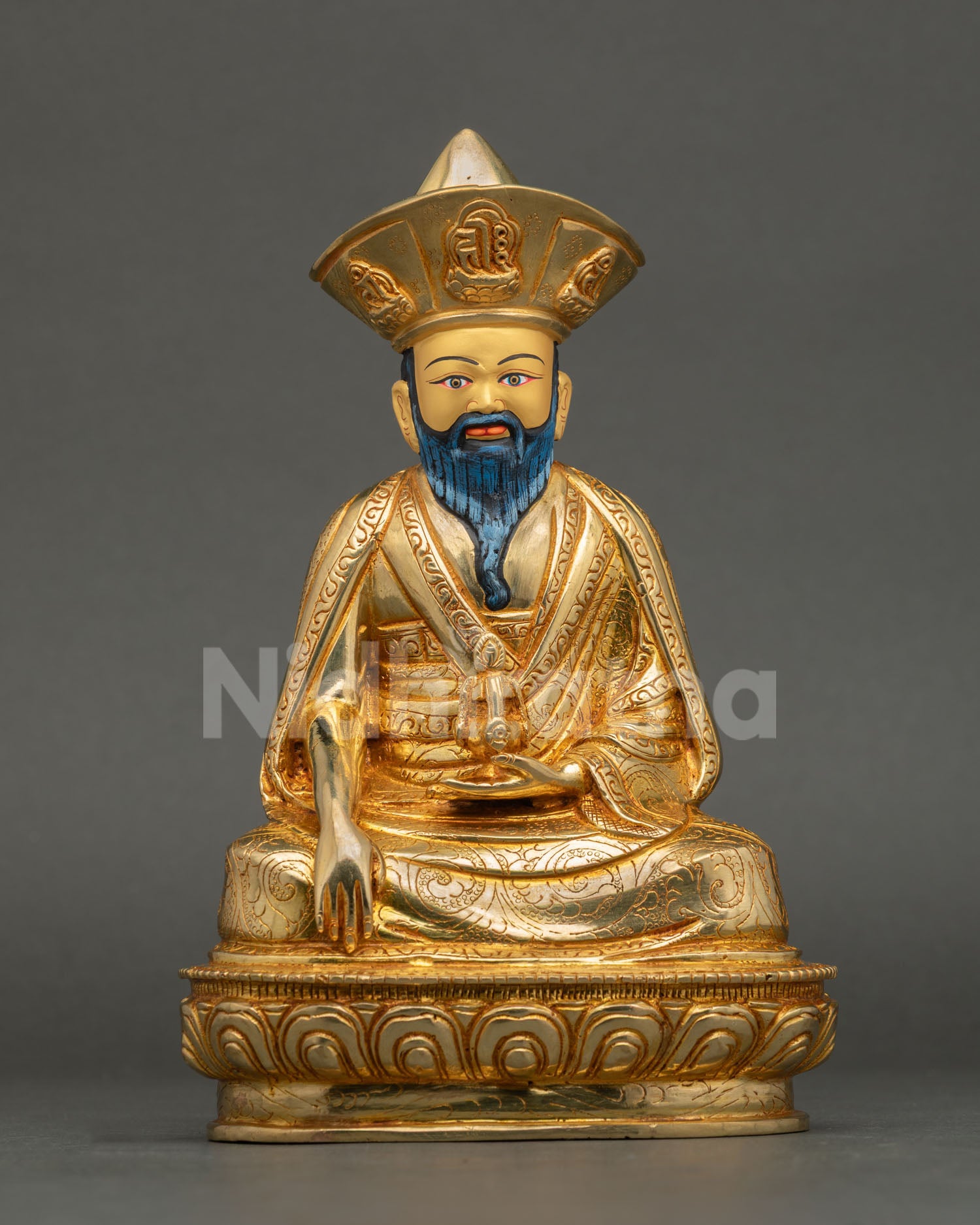 front view zabdrung ngawang namgyal statue founder of bhutan drukpa tradition