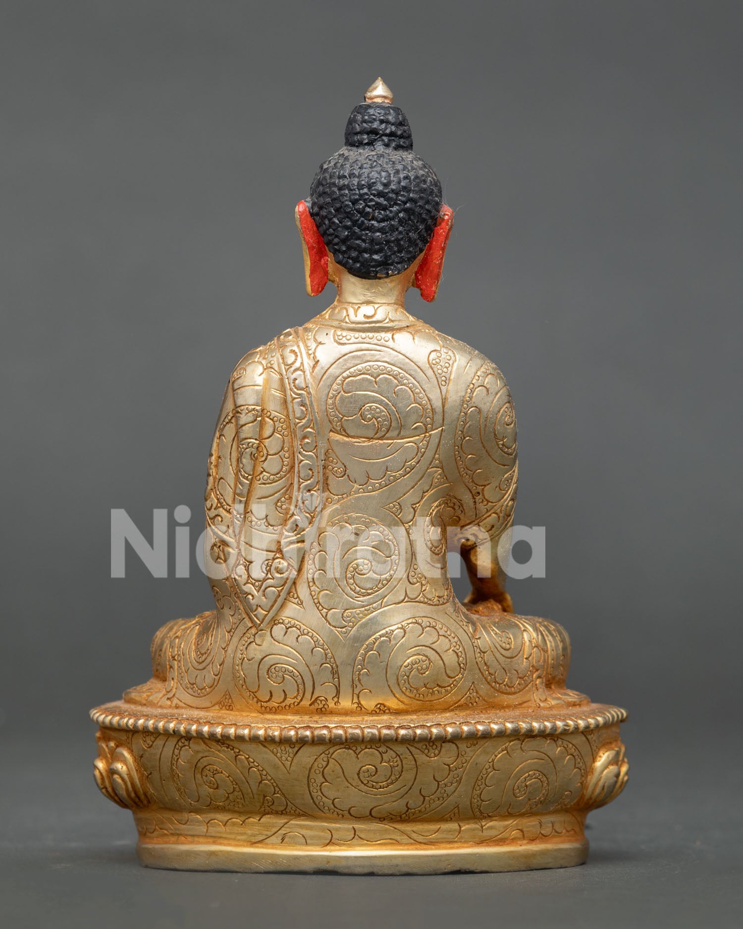 Gold gilded Shakyamuni Buddha Statue for meditation room prayer space and sacred shrine.