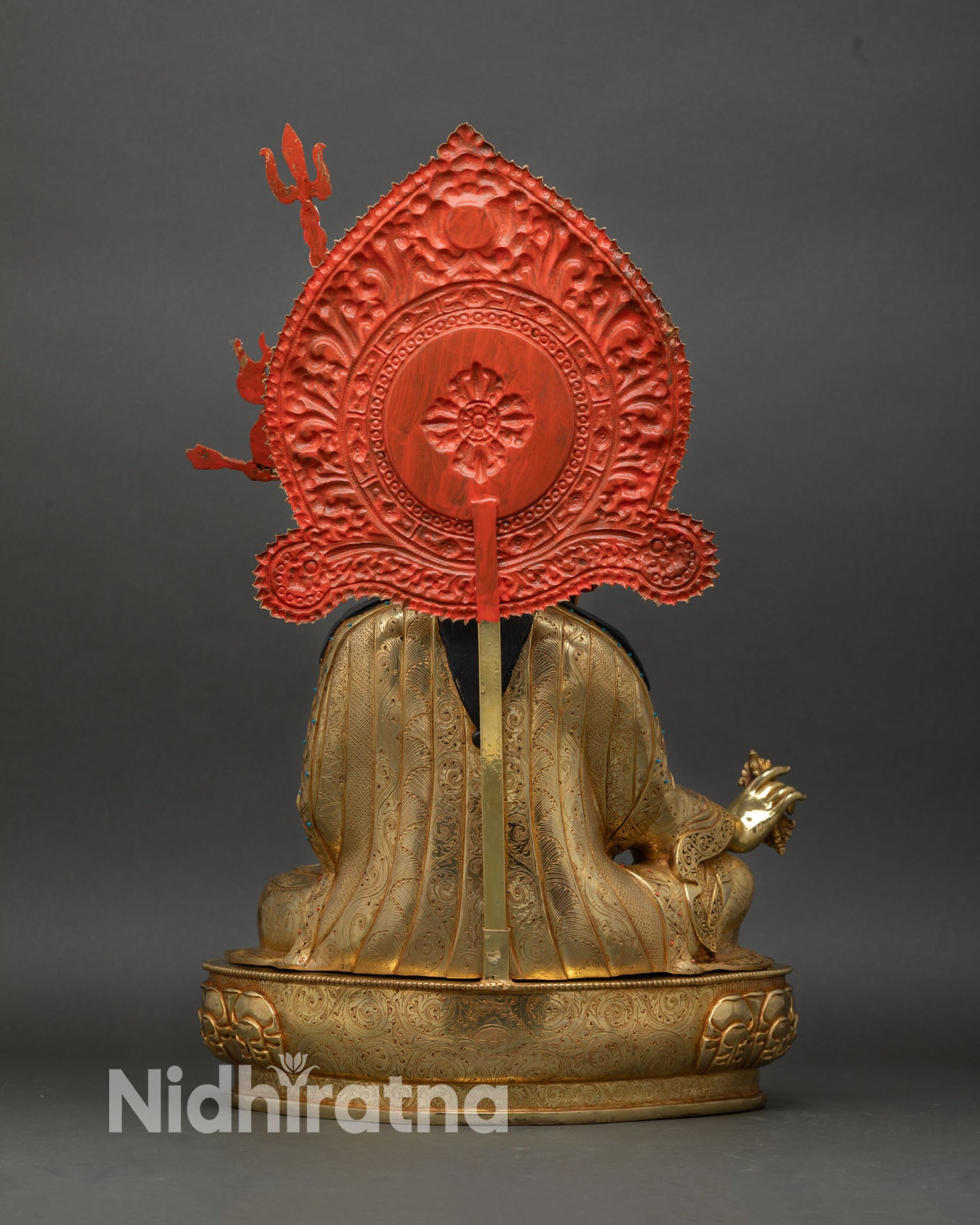 Guru Rinpoche Statue back view detailed halo lotus base Nepalese Buddhist art