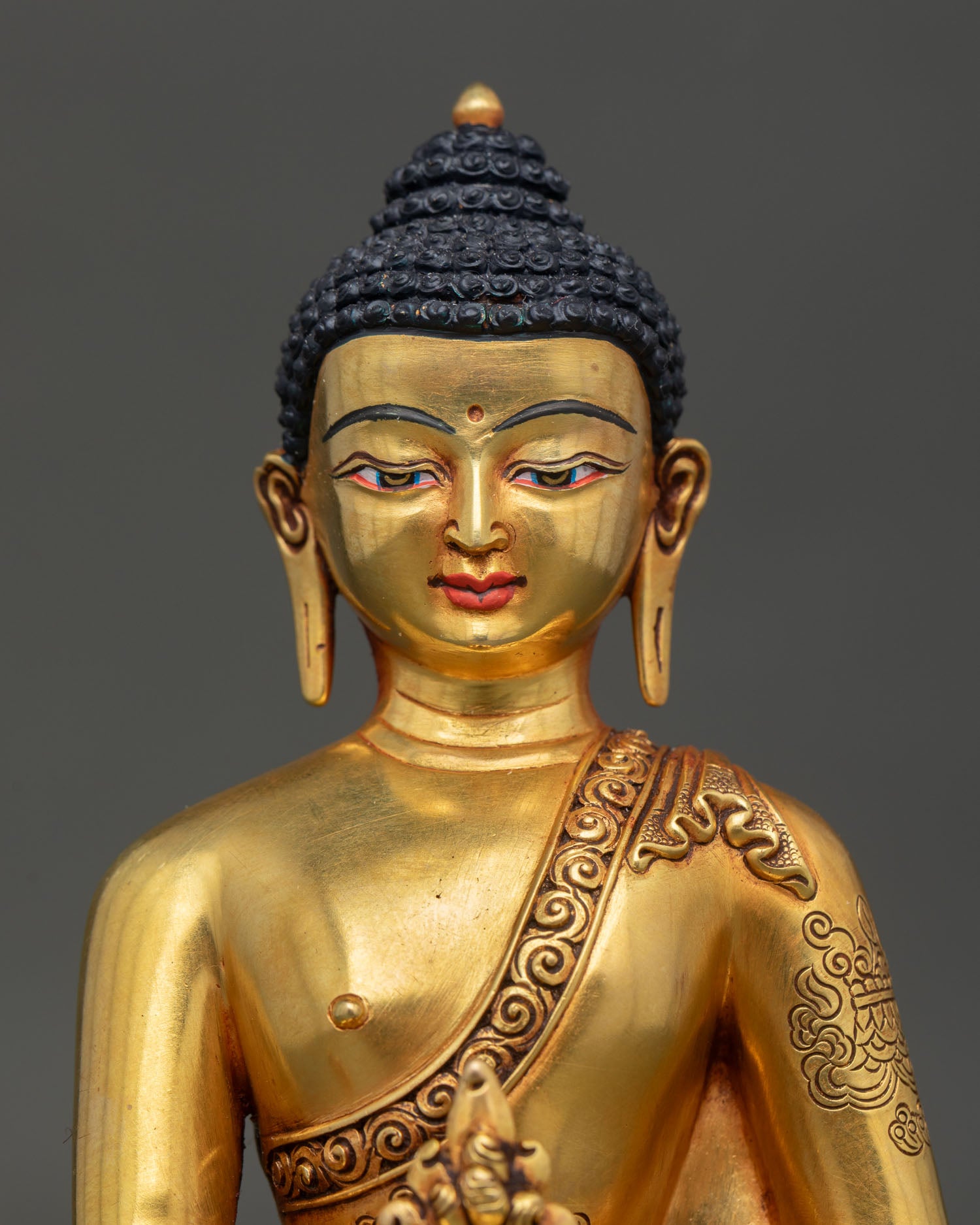 Medicine Buddha Statue close-up, fire-gilded copper detail, Newari handmade craftsmanship, Nepal