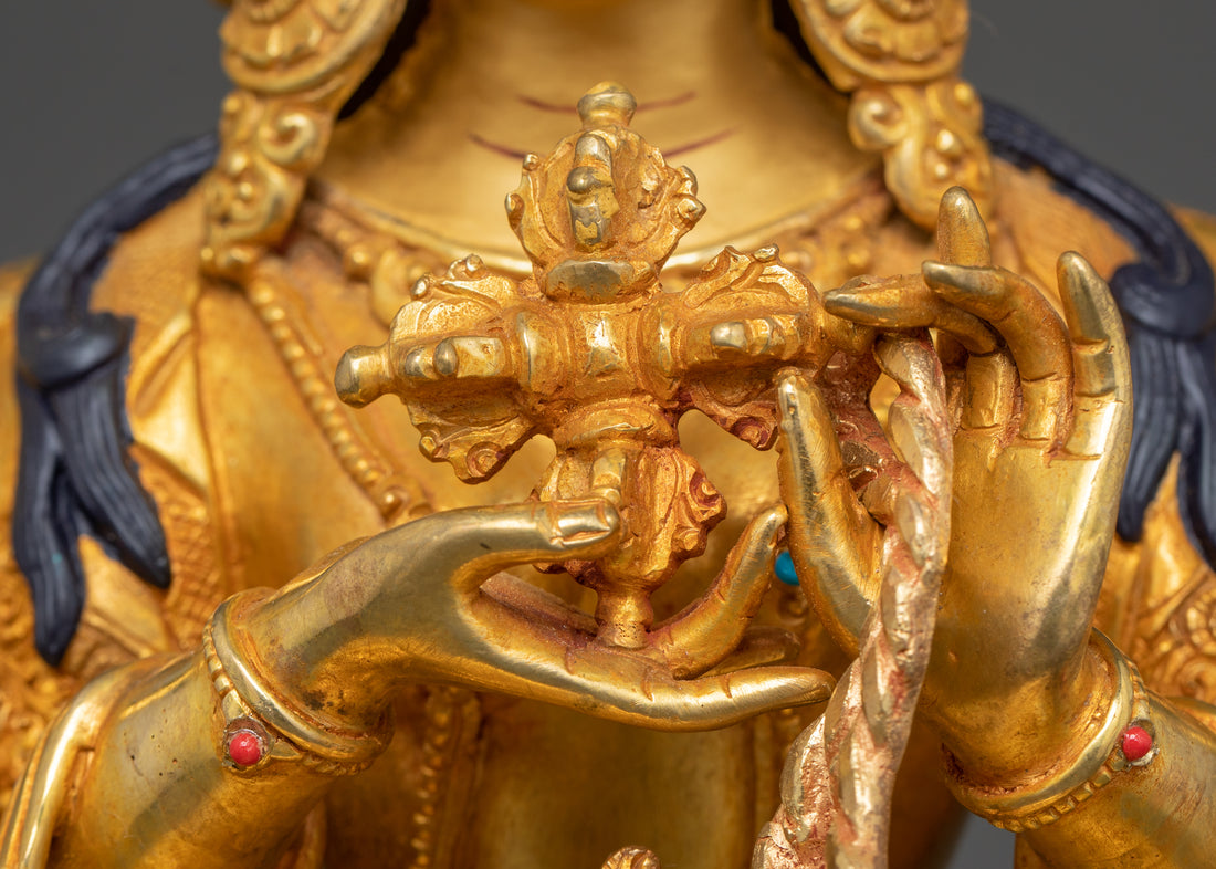 double vajra of namgyalma golden statue