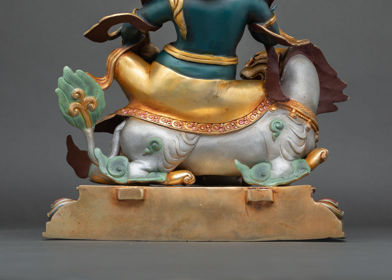 Namtoshe Statue | Hand-Painted Himalayan Craftsmanship