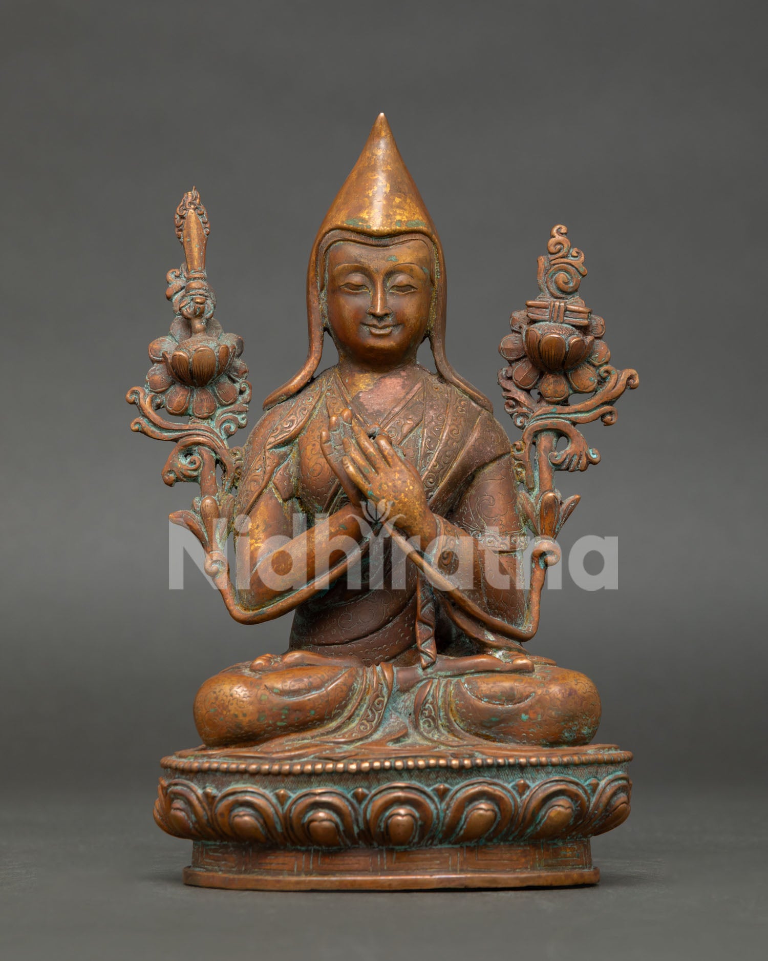 oxidized copper tsongkhapa statue with antique finish handcrafted in nepal