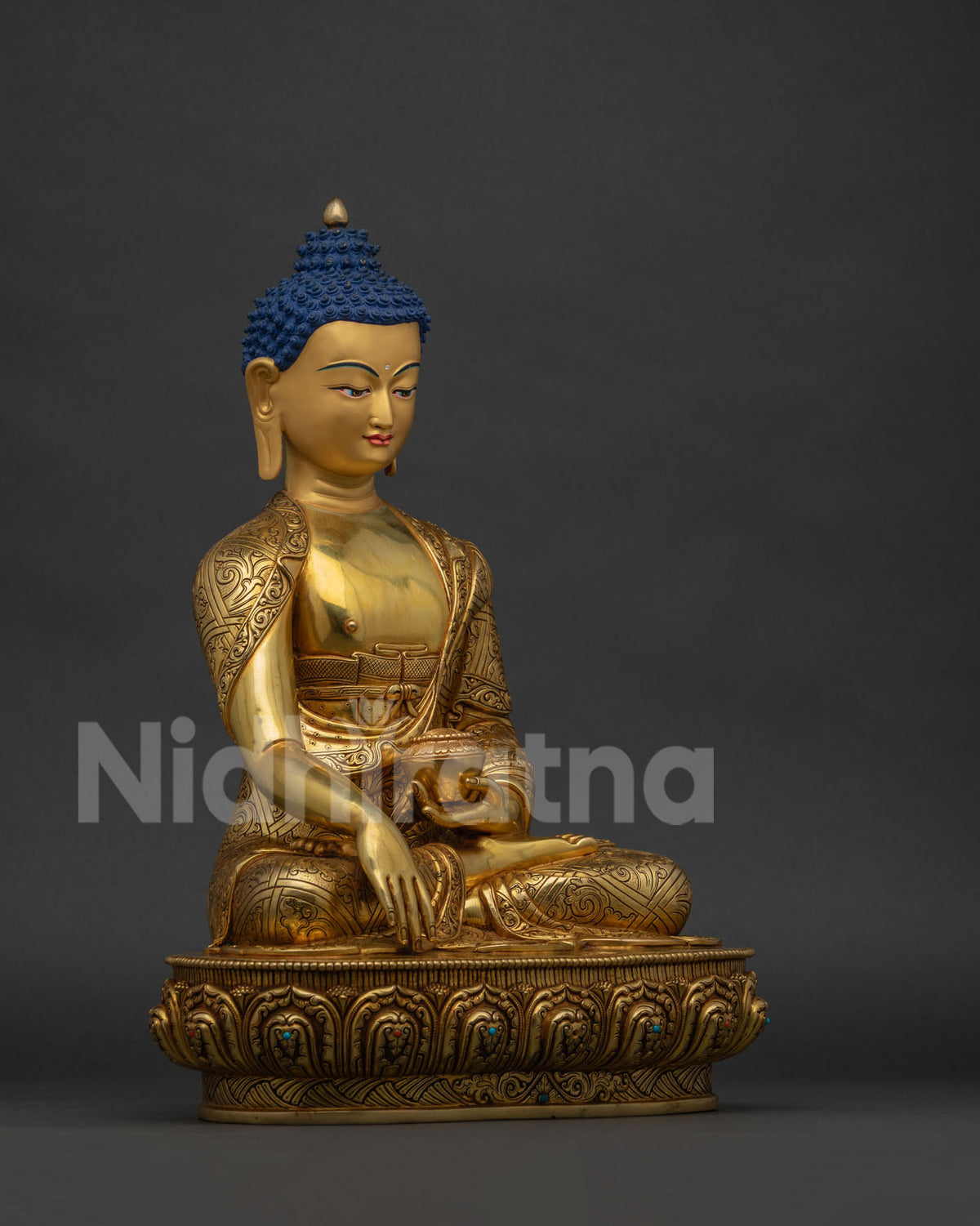 Right side view of handcrafted Shakyamuni Buddha statue in Bhumisparsha Mudra